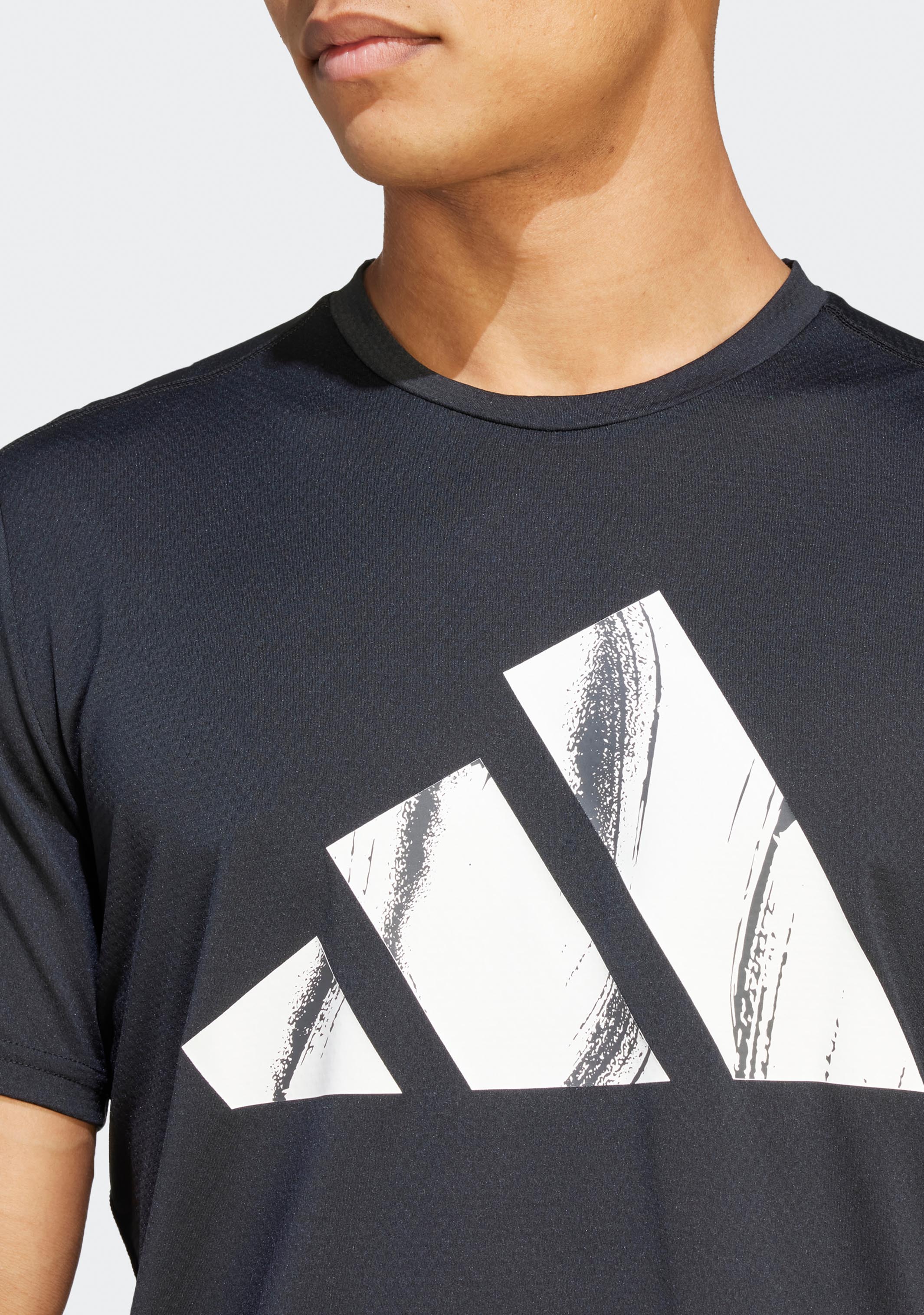 Adidas Men's Run It Brand Love Tee - Lightweight Running Shirt for Men, Breathable Quick-Dry Activewear - Perfect for Gym, Jogging & Casual Wear