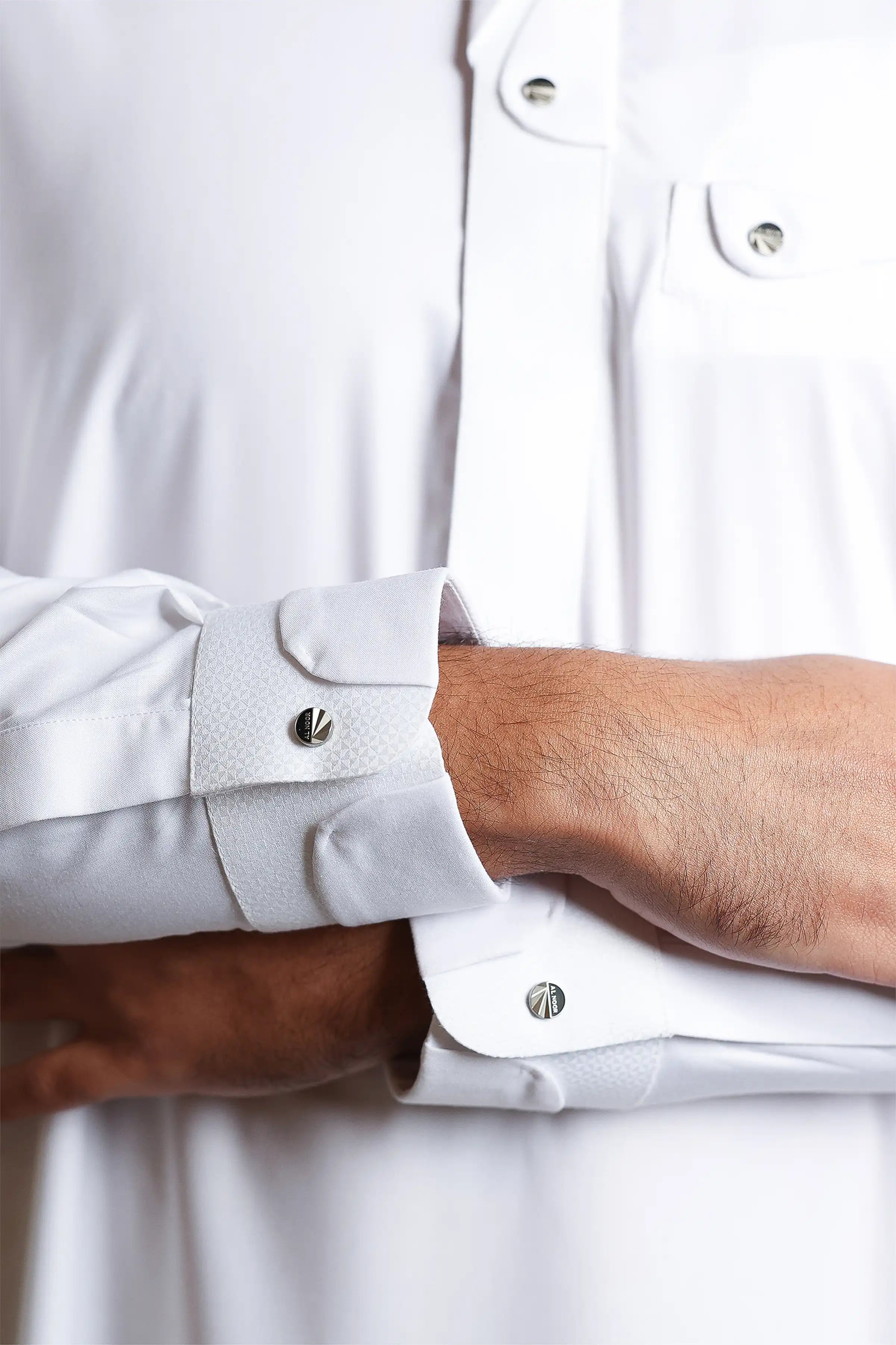 Premium J135 Brilliant White Thobe for Men - Traditional Islamic Robe - Perfect for Eid, Ramadan & Daily Wear