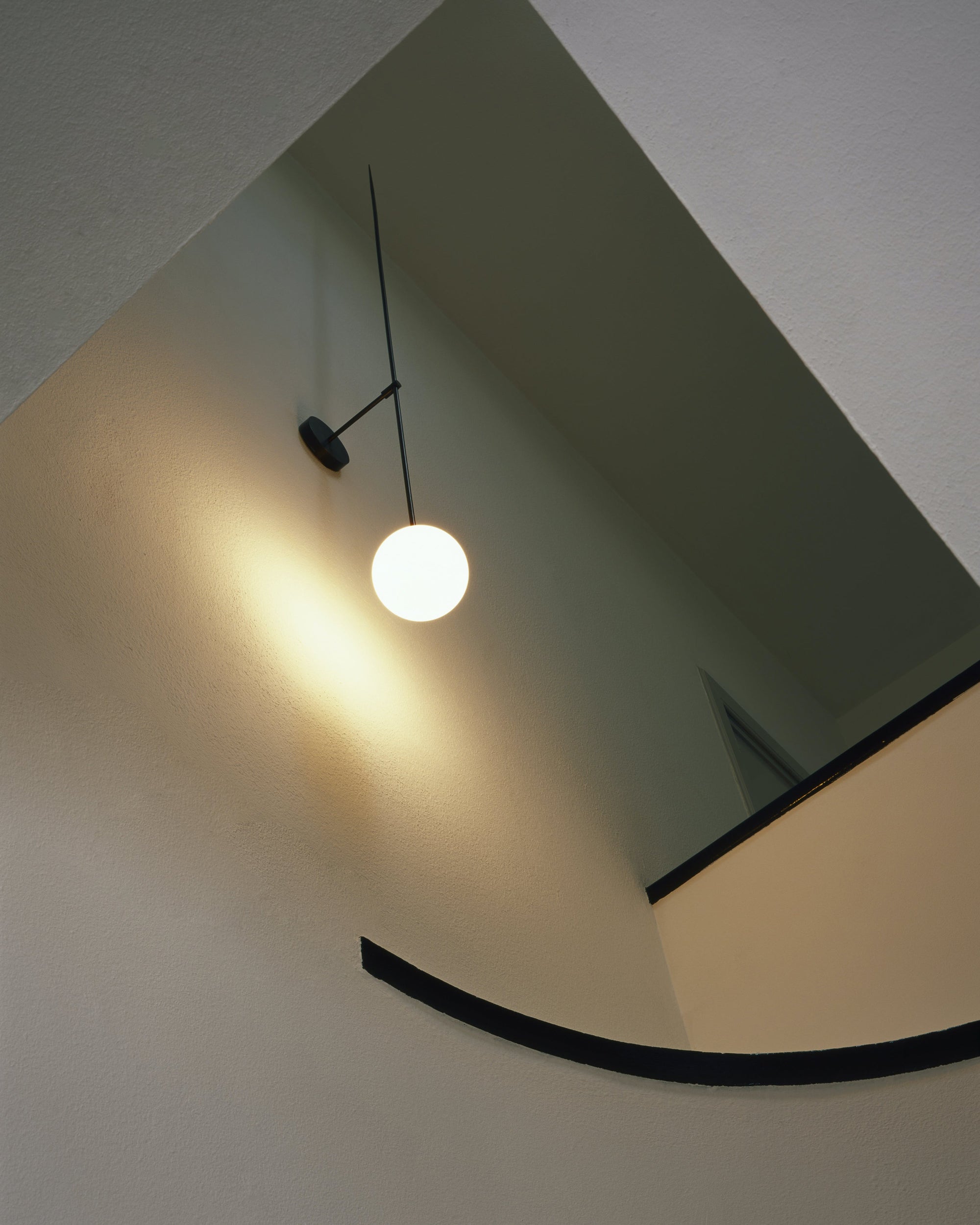 Modern LED Mobile Wall Lamp - Adjustable Bedside Reading Light for Home, Office & Dorm - Perfect for Night Reading, Working & Relaxing