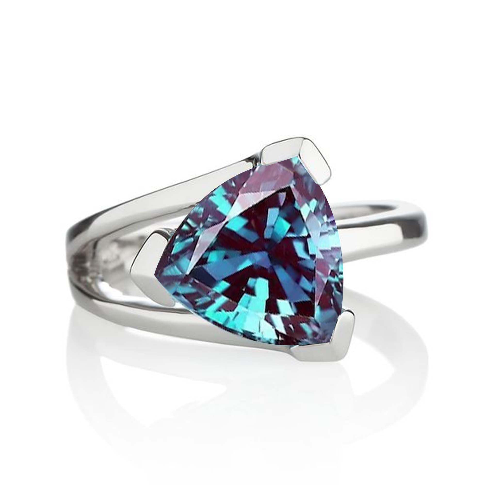 Natural Alexandrite Trillion Cut Gemstone Ring for Women - 925 Sterling Silver Multicolor Wedding Ring, Elegant Jewelry Gift for Her | Perfect for Engagement, Anniversary & Special Occasions