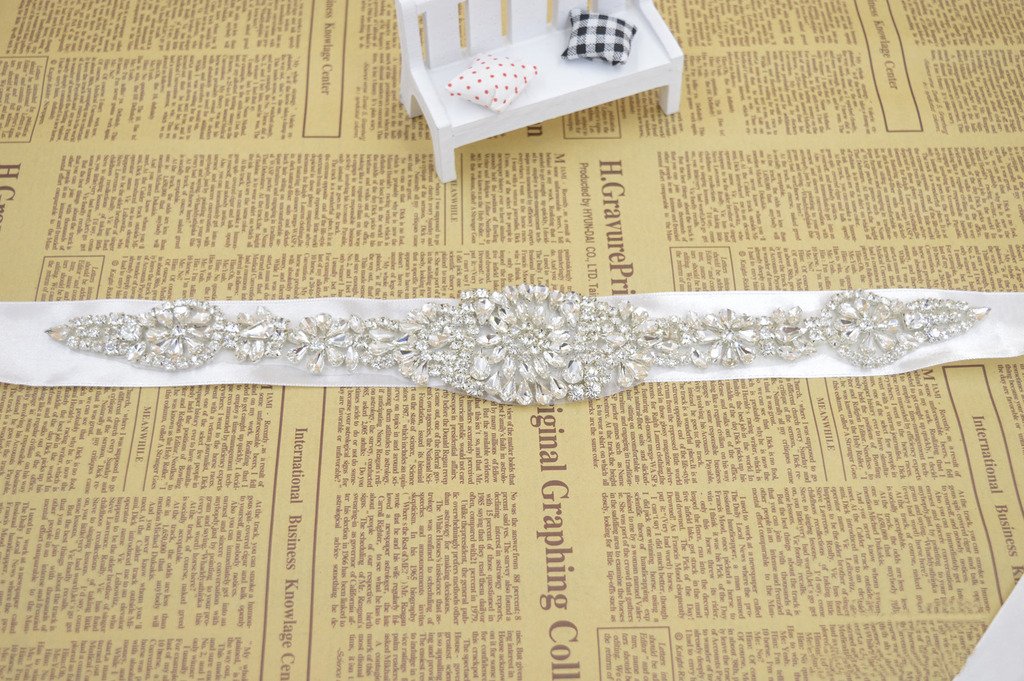 Elegant Bridal Sash with Crystals & Rhinestones for Weddings & Parties