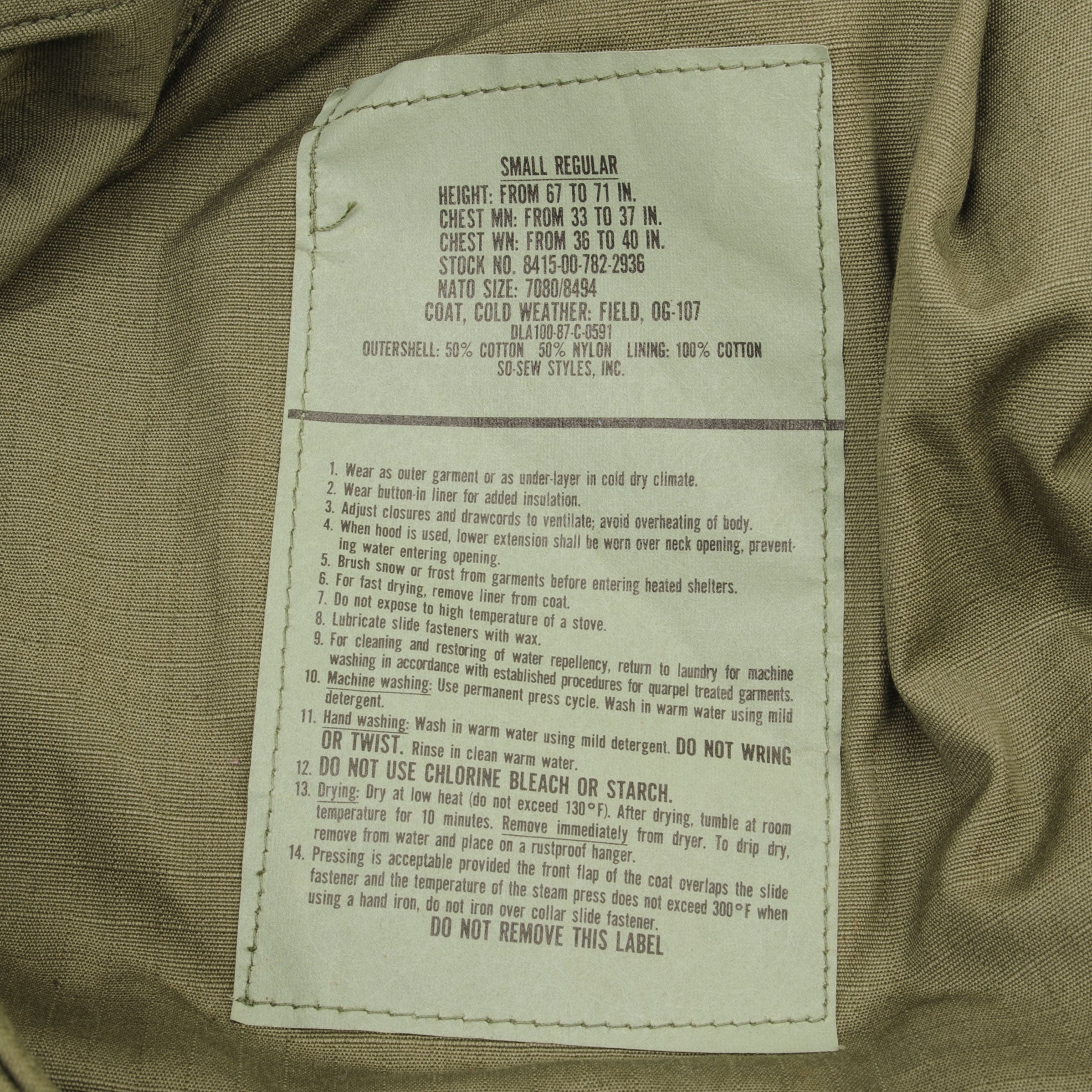 Vintage US Army M1965 M65 Field Jacket 1987 Small Regular Deadstock NOS - Military Green Outerwear for Men, Cold Weather & Outdoor Activities