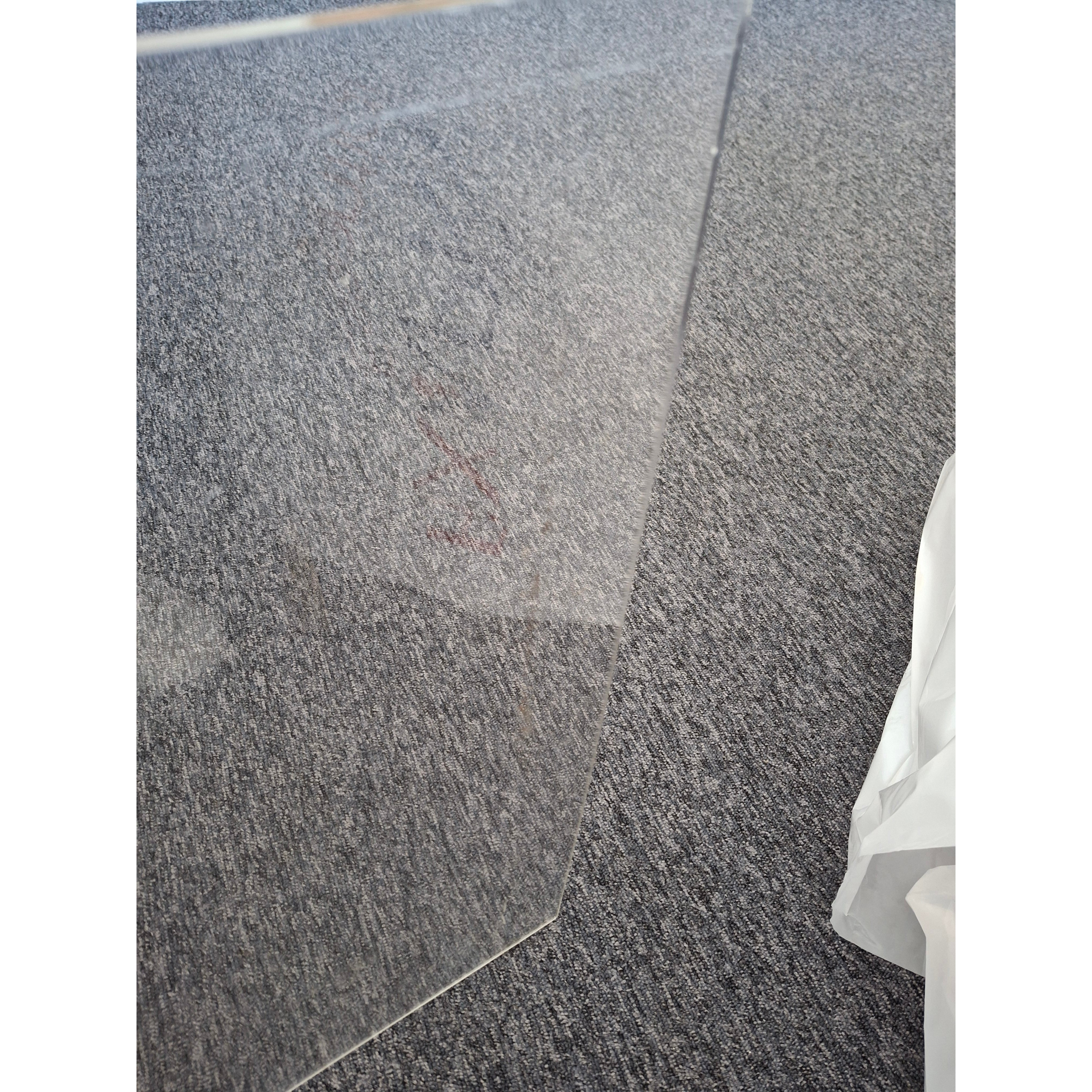 Clear Acrylic Table Sneeze Guard Divider - 60x80cm for Restaurant, Office, and Home Use - Protective Barrier for Dining, Meetings & Social Distancing