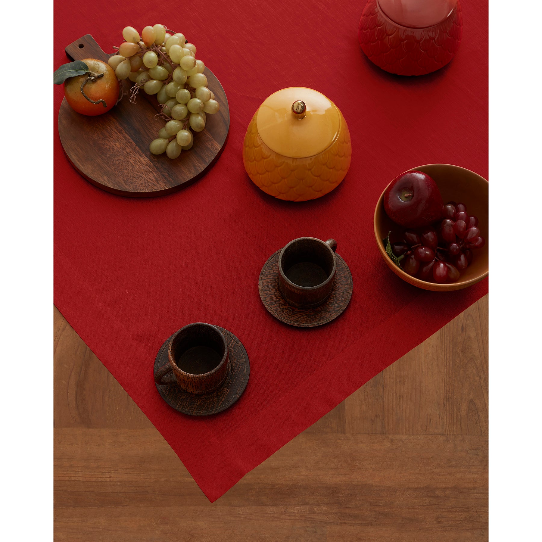 Fete Table Throw - Elegant & Durable Table Cover for Parties, Weddings & Events | Perfect for Indoor & Outdoor Celebrations