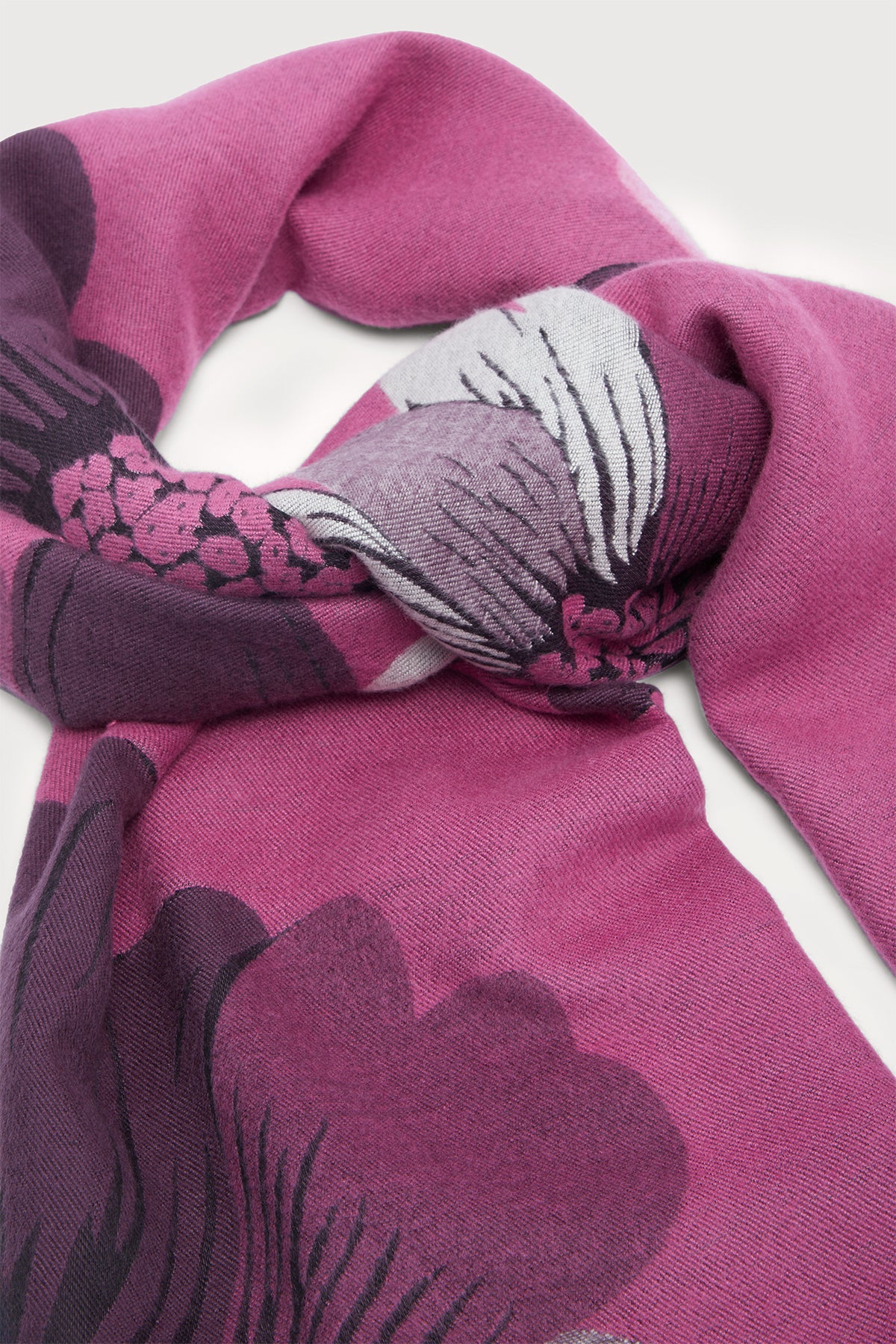 Fresh Floral Reversible Scarf - Lightweight Fashion Accessory for Women - Perfect for Spring Outfits, Office Wear & Special Occasions