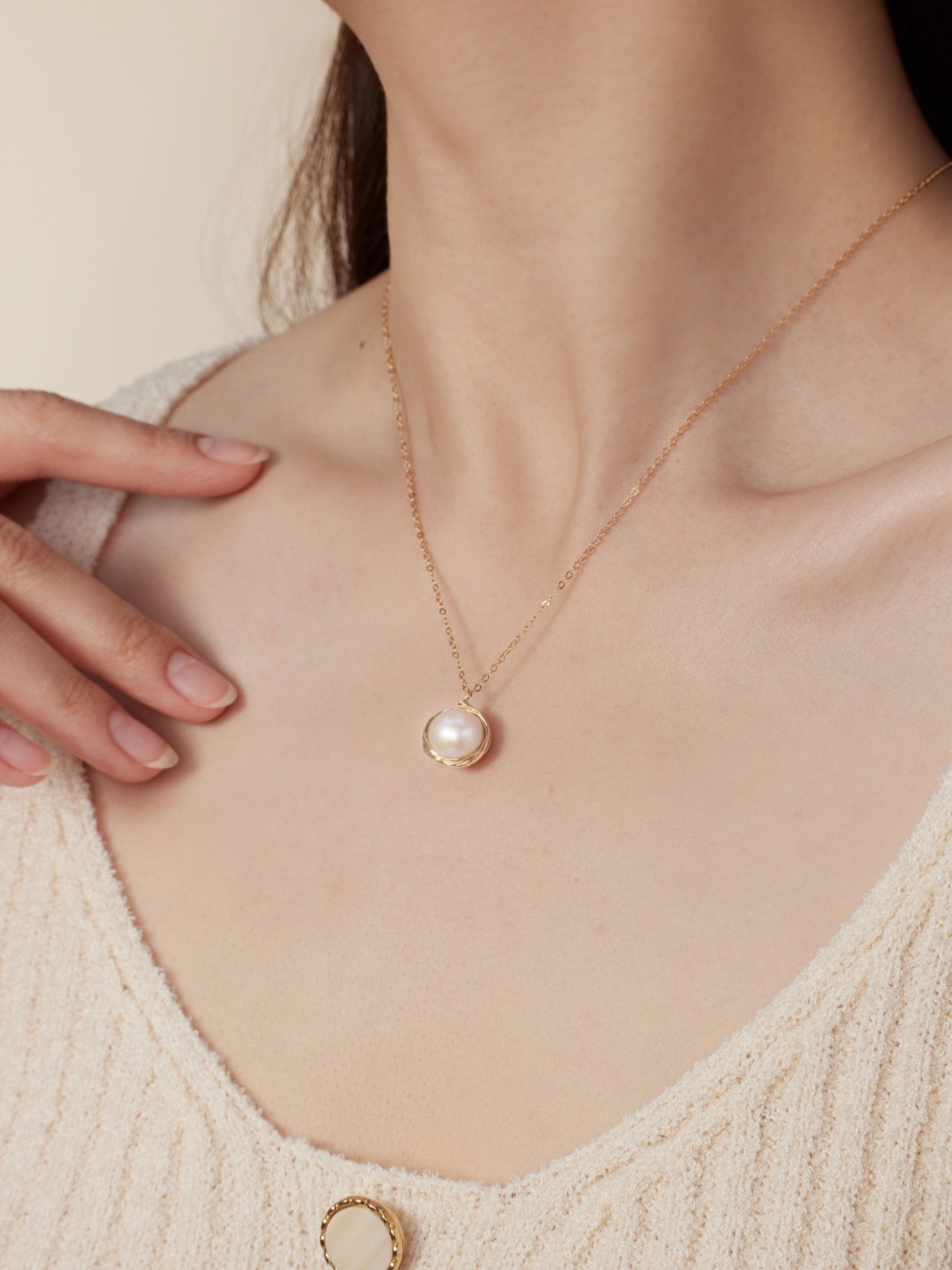COCOKIM Classic Filigree Series Single Edison Pearl Necklace - Elegant Vintage Jewelry for Women - Perfect for Weddings, Parties & Special Occasions