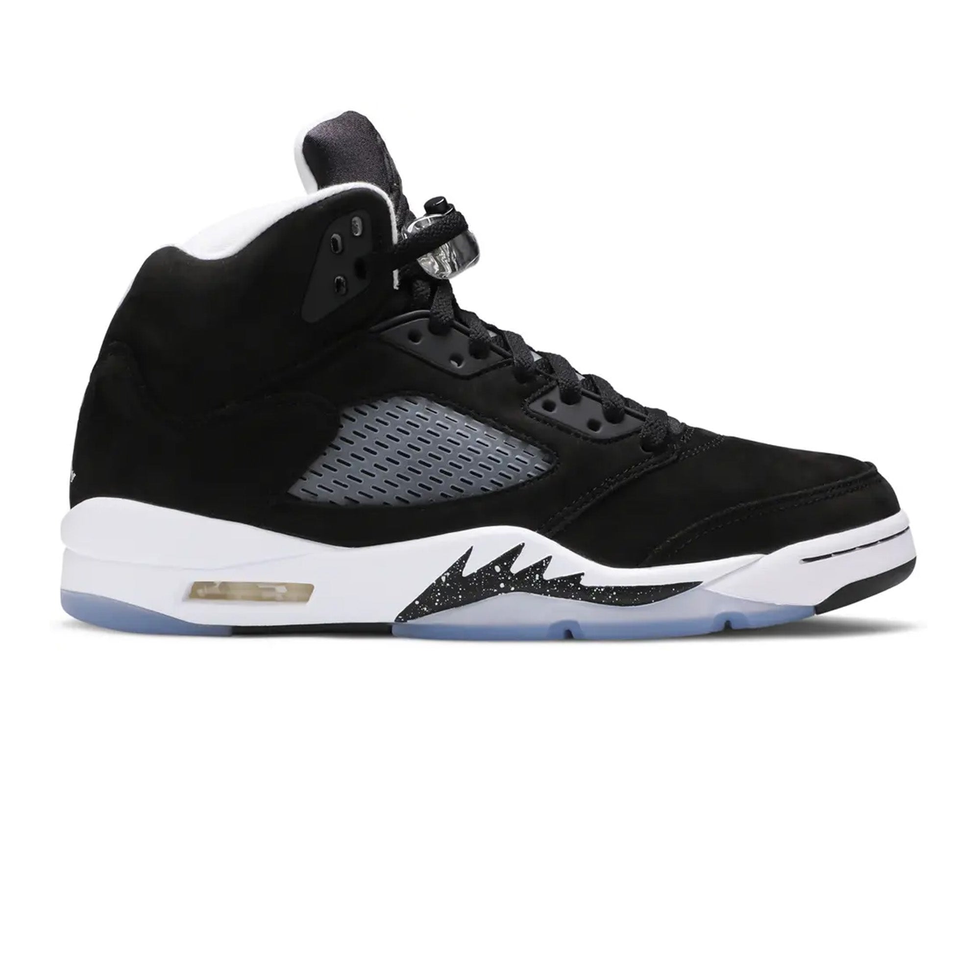 Air Jordan 5 'Oreo' Retro 2021 - Men's Basketball Shoes - Black & White Sneakers for Casual Wear & Street Style