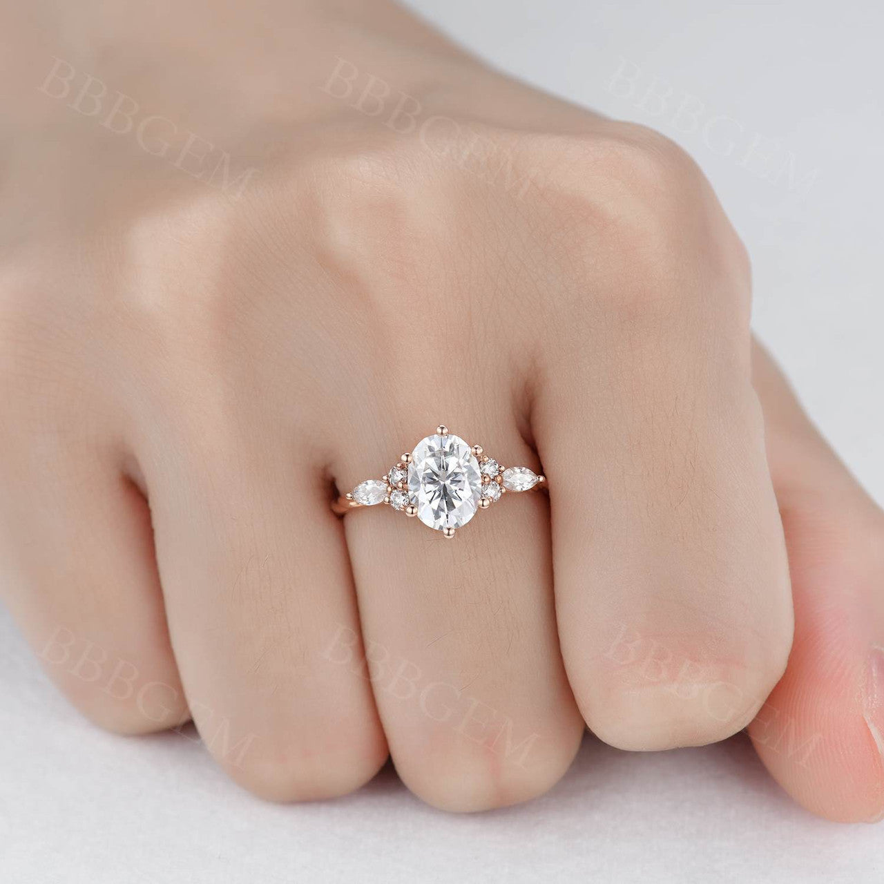1.5CT Oval Cut Moissanite Engagement Ring with Marquise Accents - 14K/18K Twist Plain Gold Band Wedding Ring for Women, Perfect for Proposals, Anniversaries & Bridal Jewelry