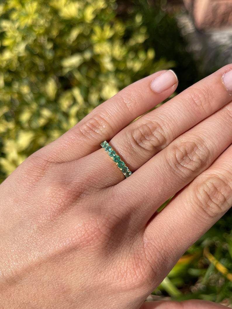 14K Gold 3mm Round Cut Natural Vivid Green Emerald Band Ring (1.20tcw) - Perfect for Engagement, Wedding, Anniversary & Everyday Elegance