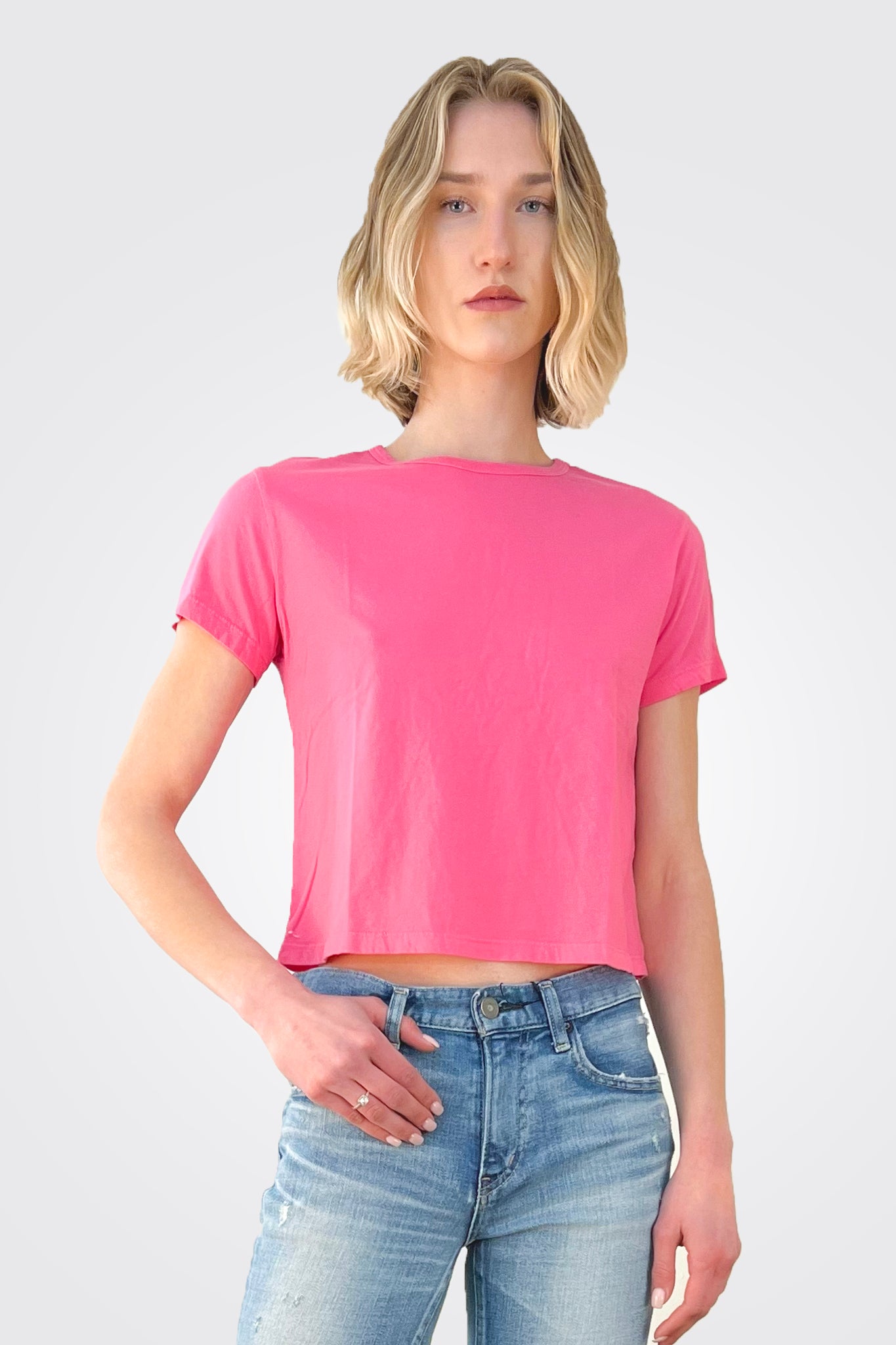 Vintage 1950s Azalea Print T-Shirt - Retro 50s Style Tee for Men & Women - Perfect for Casual Wear, Themed Parties & Vintage Fashion Lovers