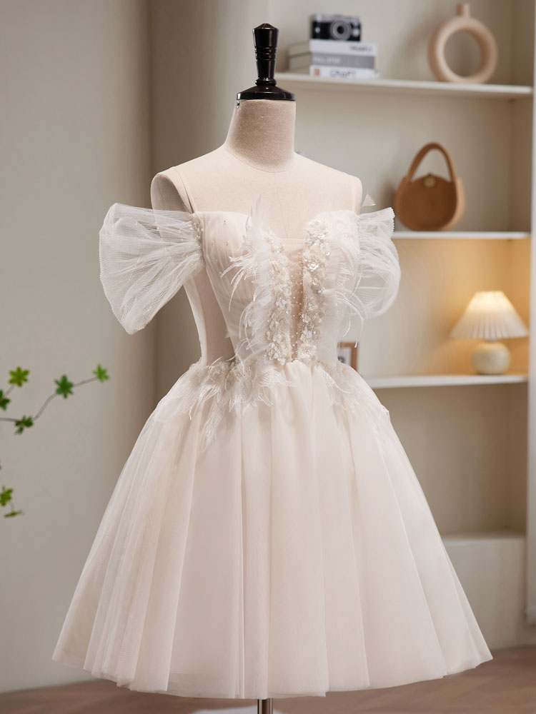 Elegant A-Line Off Shoulder Tulle Short Beige Prom Dress | Cute Homecoming Party Gown for Teens | Perfect for School Dances, Formal Events & Special Occasions