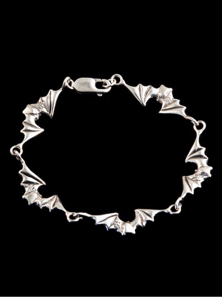 Silver Bat Link Bracelet - Gothic Jewelry for Women, Halloween Accessory, Punk Style Bangle for Parties & Costume | Perfect for Halloween, Cosplay, Goth Fashion & Night Out