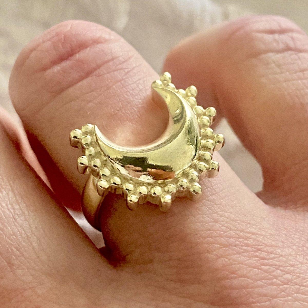 Laihas Prestige 'Tammie' Boho Crescent Moon Goddess Ring - 14K Gold Plated Hippie Jewelry for Women | Perfect for Music Festivals, Beach Parties & Boho Fashion