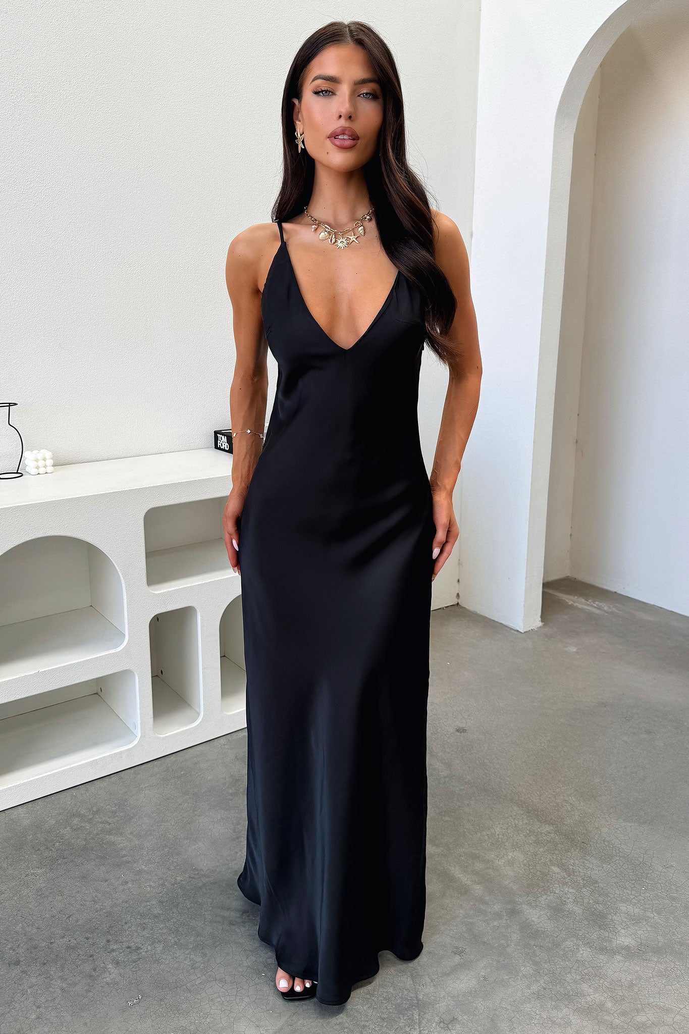 Delilah Maxi Dress in Black - Elegant Long Flowy Dress for Women, Perfect for Summer, Beach, Parties & Special Occasions