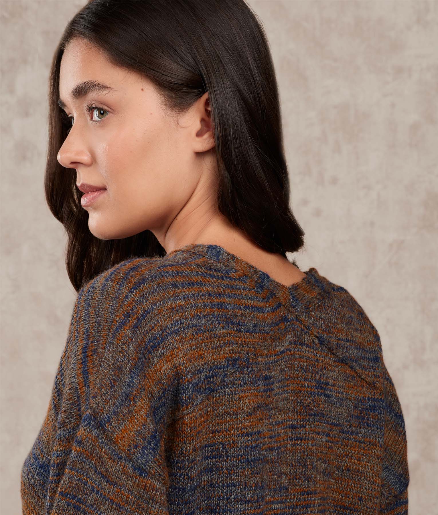 Oversized V Neck Sweater for Women - Soft Chunky Knit Long Sleeve Pullover - Perfect for Fall, Winter & Casual Outfits