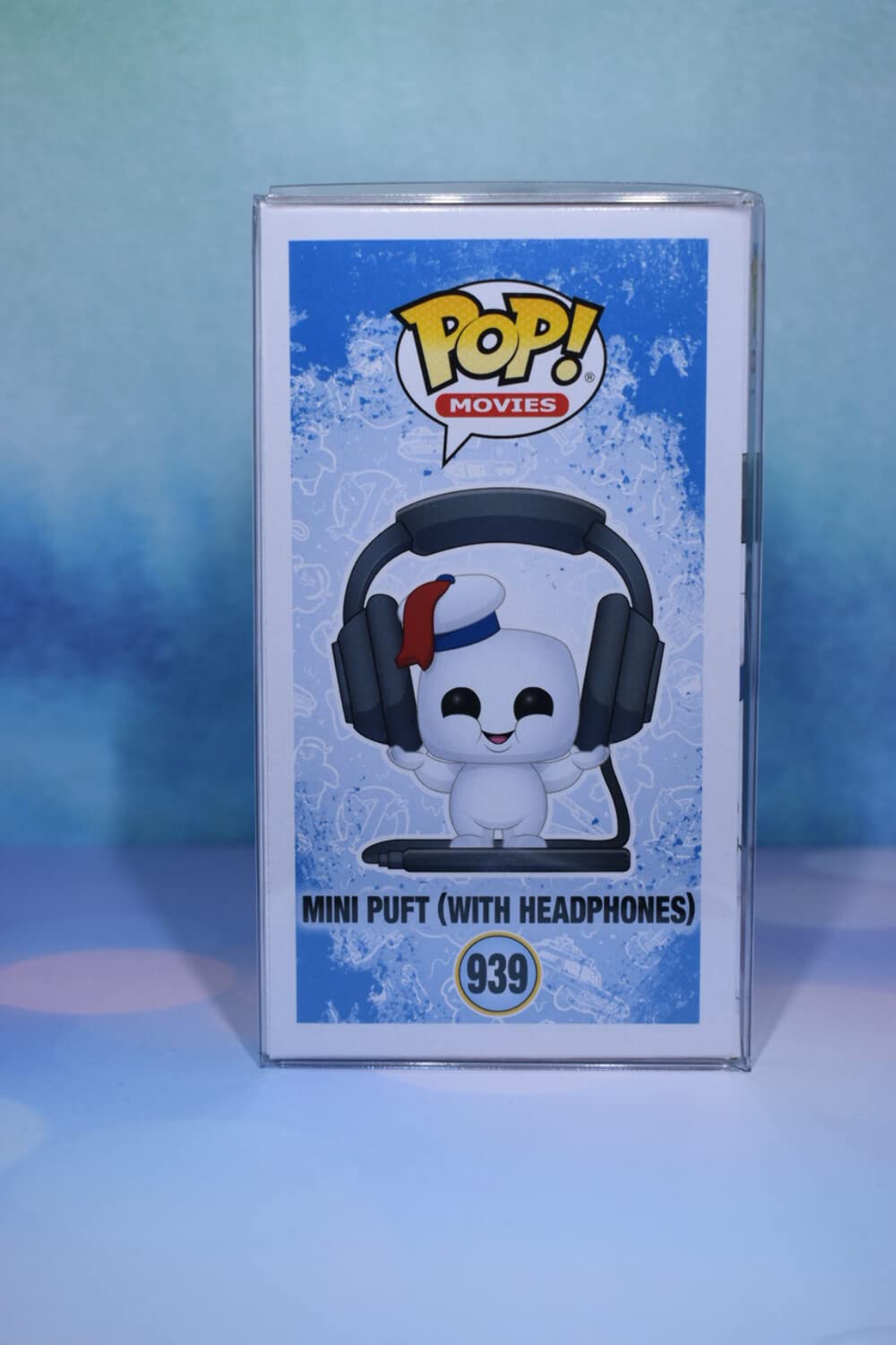 Funko Mini Putt with Headphones Exclusive - Portable Mini Golf Game Set for Kids & Adults - Perfect for Indoor Play, Office Desk Toys & Birthday Gifts
