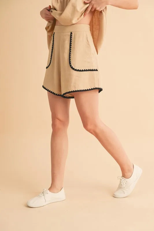 Stylish Rickrack Trim Resort Shorts for Women - Comfortable & Trendy Beachwear for Vacation, Poolside, and Summer Outings