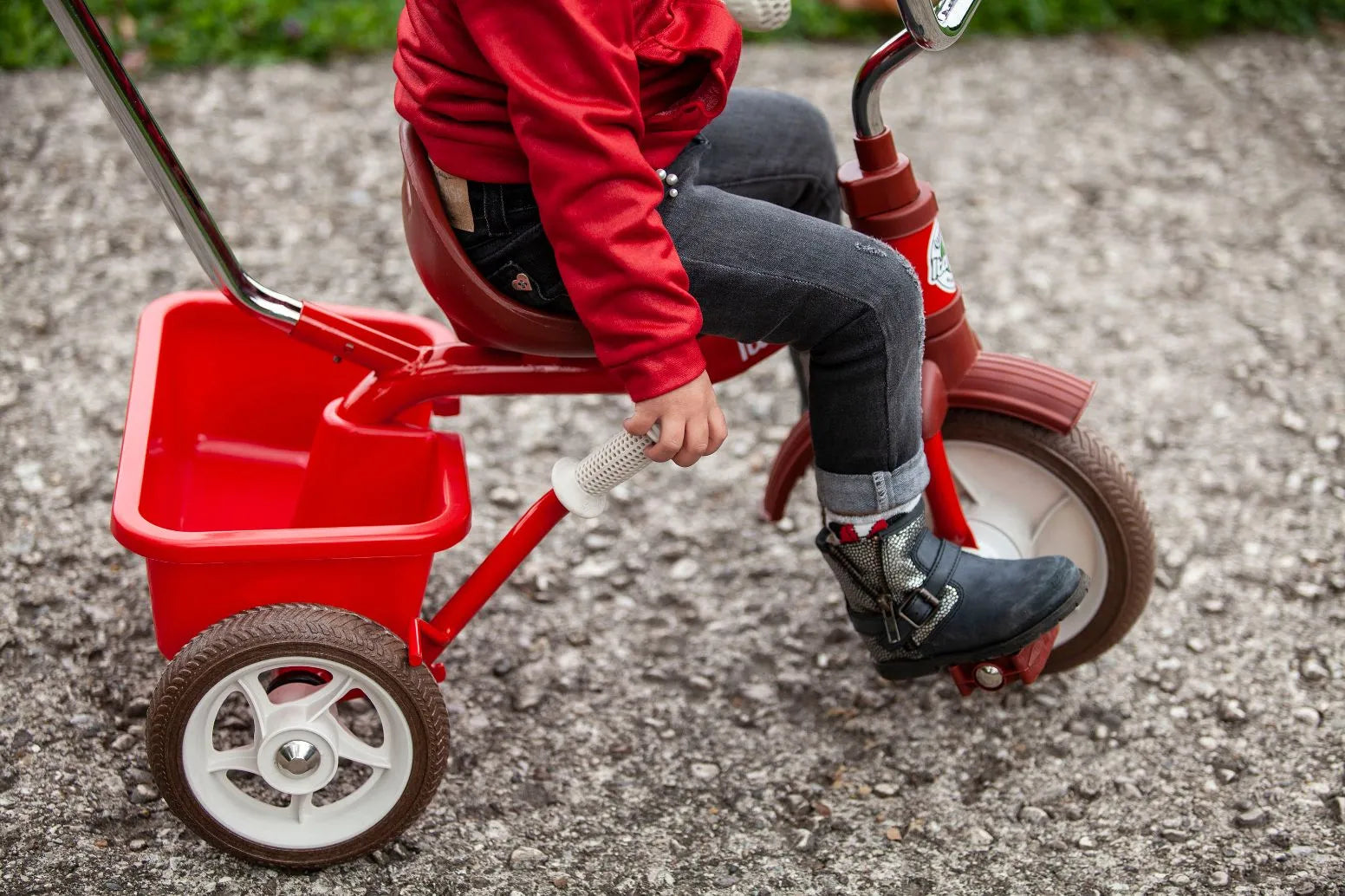 Italtrike® Passenger Tricycle for Kids - 3-Wheel Ride-On Toy with Parent Push Handle - Outdoor & Indoor Toddler Trike for Ages 1-3 Years - Perfect for Park Rides, Backyard Play & Learning Balance