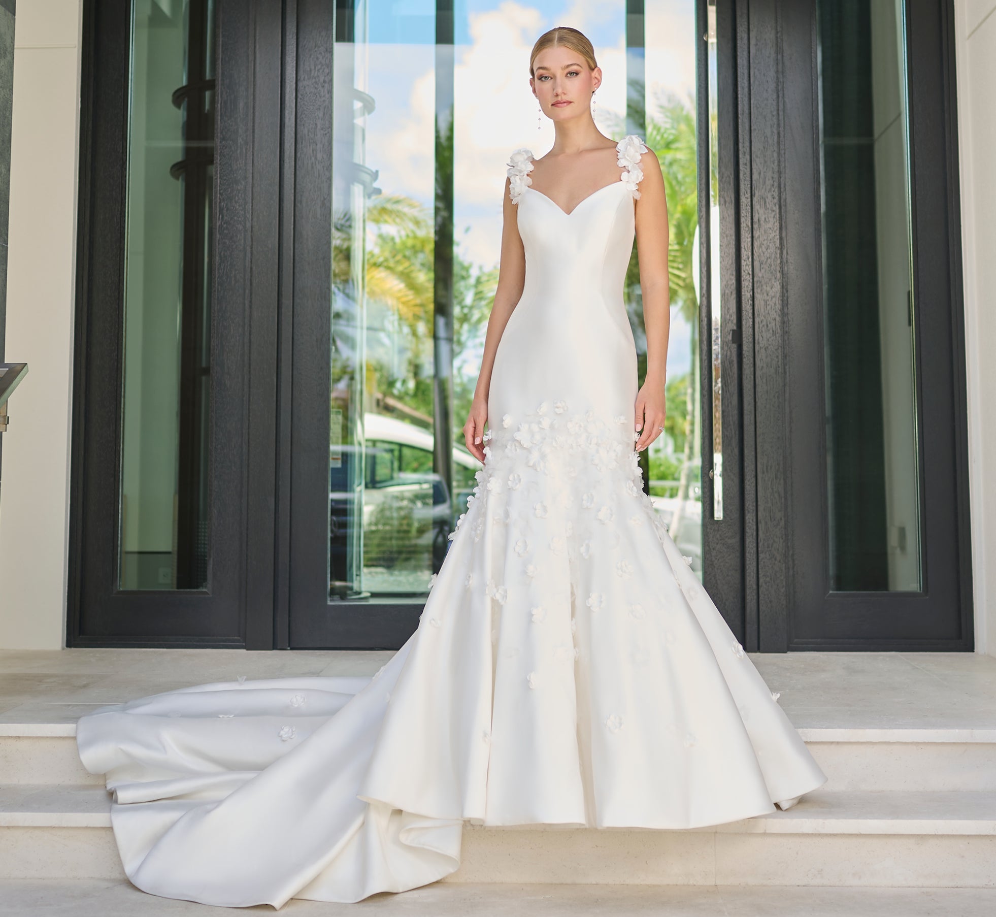 Ivory Stretch Mikado Mermaid Gown - Elegant Formal Dress for Weddings, Prom & Evening Events