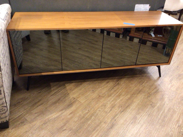 4-Door Glass Front Buffet Cabinet - Modern Display Storage for Dining Room, Living Room & Kitchen - Perfect for China, Dishes & Home Decor Showcase