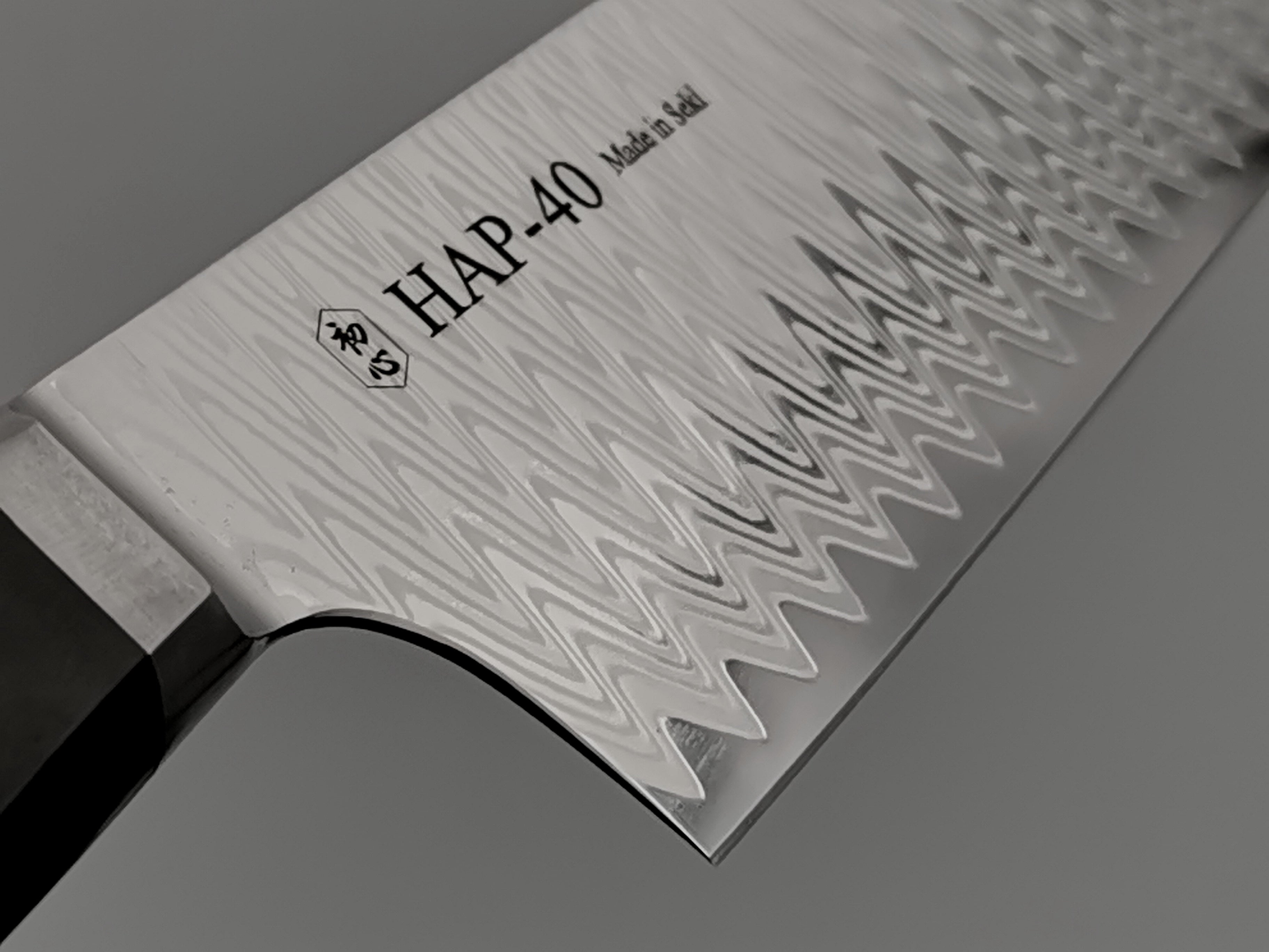 Premium Hatsukokoro Hayabusa HAP40 Damascus Nakiri Knife - Japanese Kitchen Knife for Professional Chefs & Home Cooking - Perfect for Slicing Vegetables, Herbs & Boneless Meat