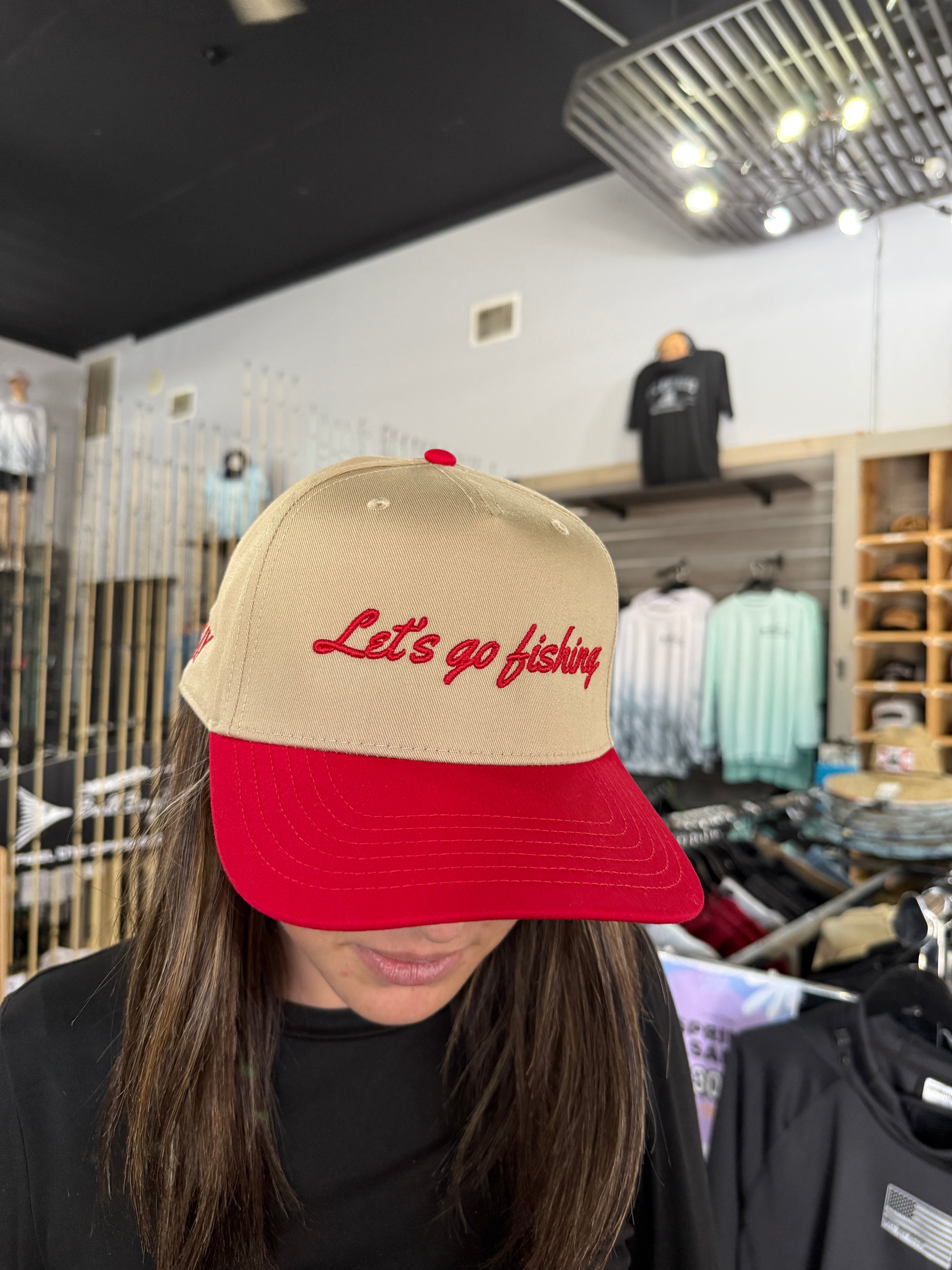 Bull Bay 'Let’s Go Fishing' Trucker Hat - Adjustable Mesh Back Cap for Men & Women - Perfect for Fishing, Outdoor Adventures & Casual Wear