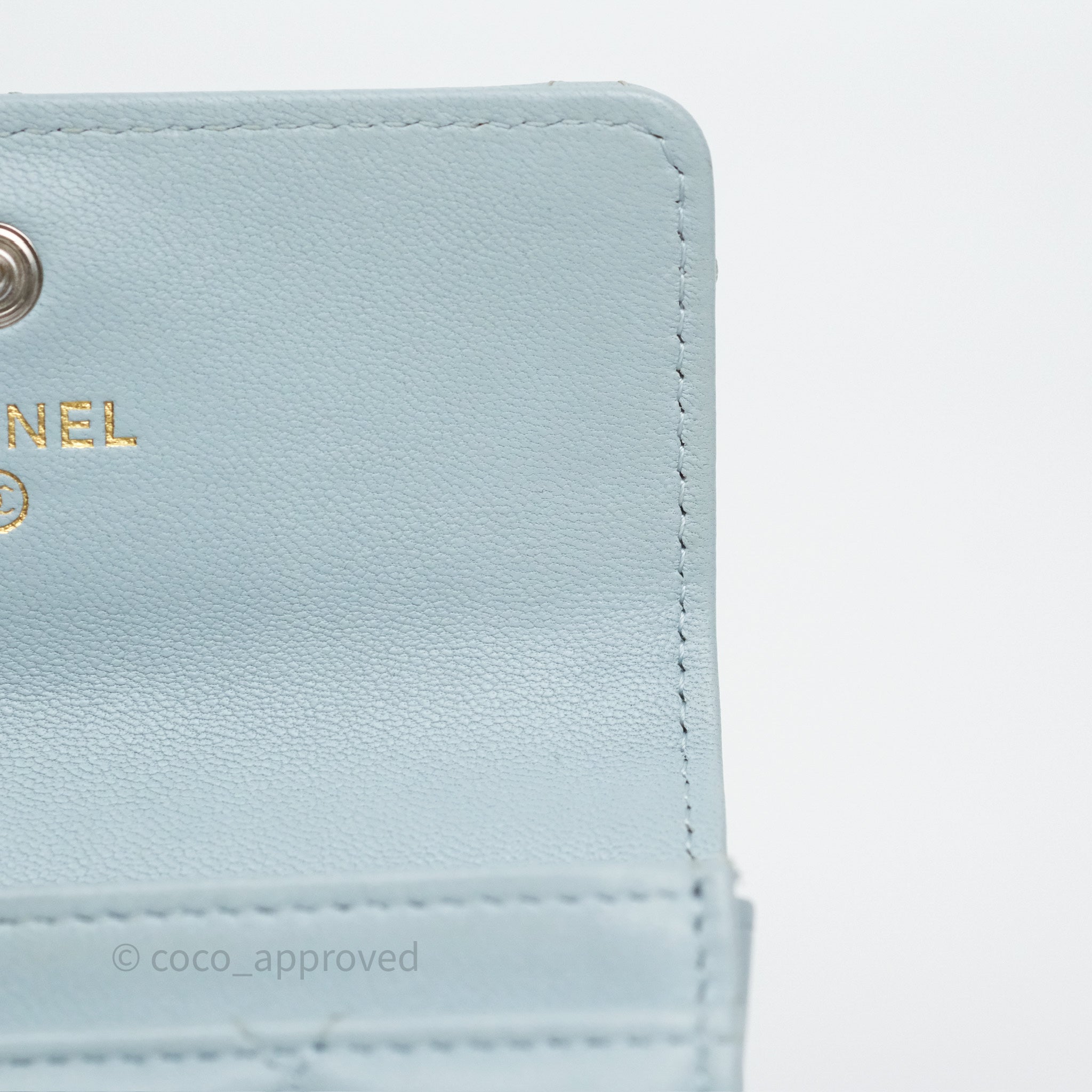 Chanel 19 Flap Card Holder in Light Blue Lambskin - Luxury Leather Wallet for Women | Perfect for Everyday Use, Travel & Gift Giving