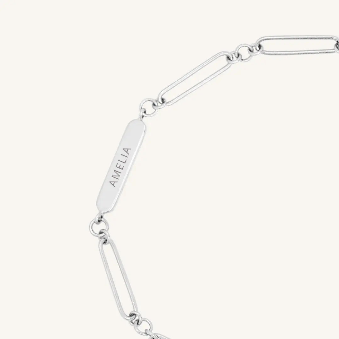 Stylish Etch Chain Bracelet for Women - Trendy Adjustable Jewelry Gift for Everyday Wear & Special Occasions