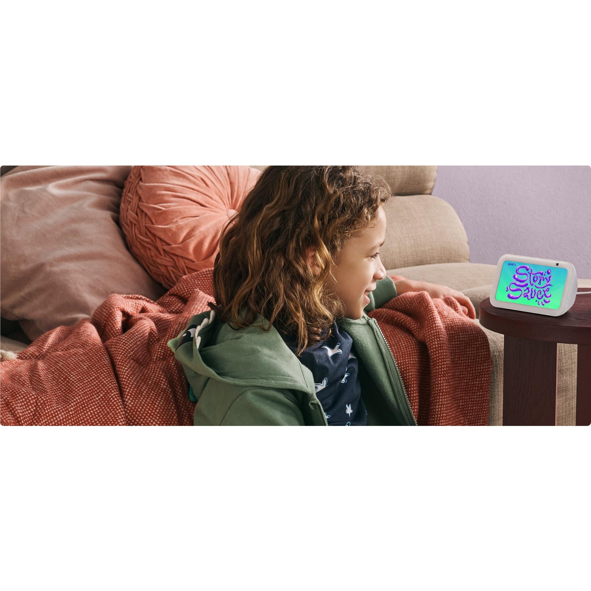 Amazon Echo Show 5 (3rd Gen) Smart Display with Alexa - White | Hands-Free Video Calls, Smart Home Control & Entertainment Hub for Kitchen, Bedroom & Office