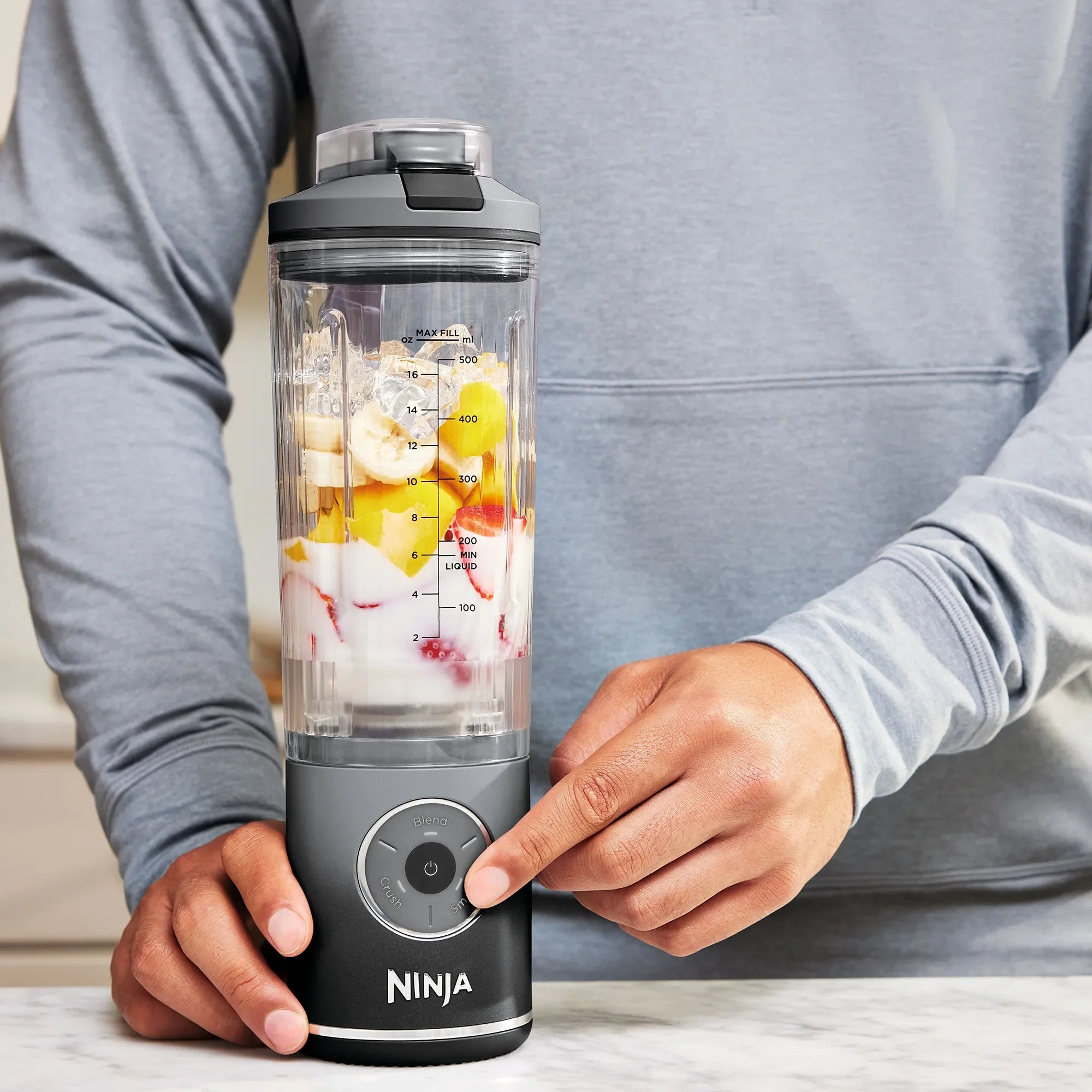 Ninja Blast Max Cordless Portable Blender - Powerful 1000W Motor, 20oz Travel Cup, USB Rechargeable for Smoothies, Protein Shakes & Meal Prep - Perfect for Gym, Office & Outdoor Adventures
