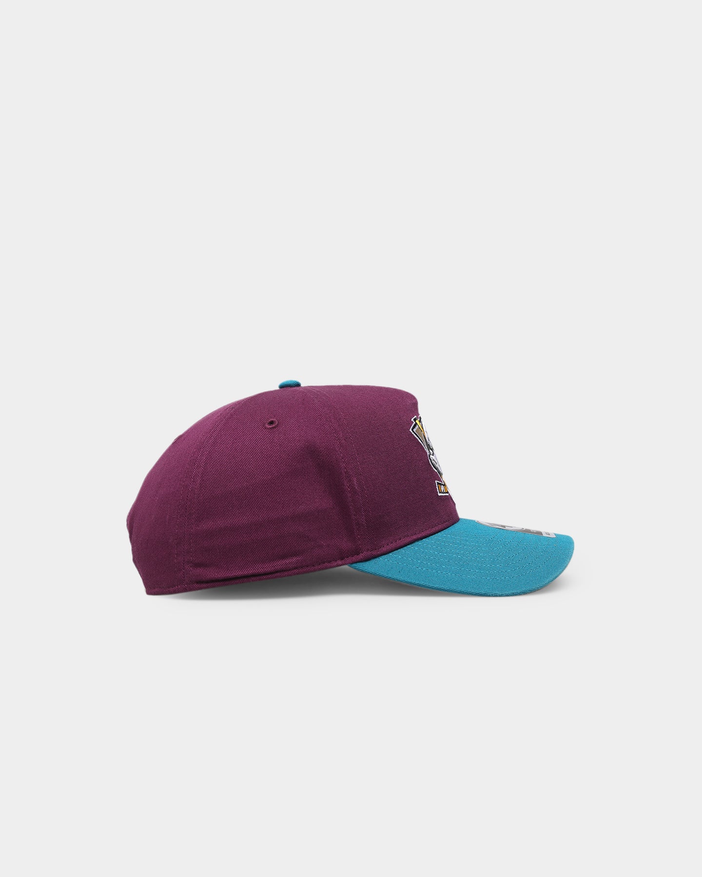 47 Brand Anaheim Ducks 'Ducks' Legend Replica '47 MVP DT Snapback Plum Cap - Official NHL Hockey Hat for Men & Women, Perfect for Games, Fan Gear & Streetwear Fashion
