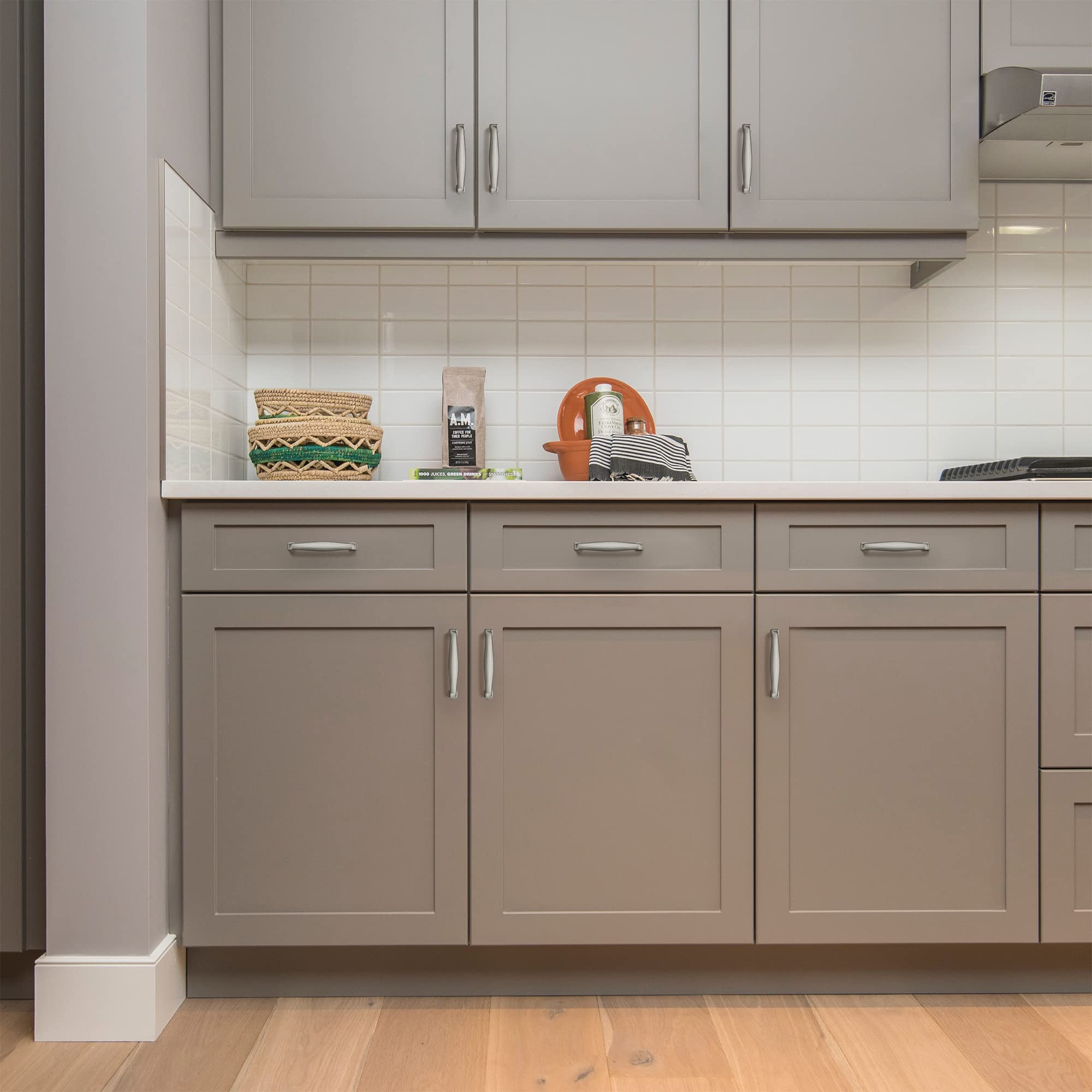 Ravinte 1 Pack Brushed Nickel Cabinet Pulls - 3-3/4 Inch Solid Kitchen Cabinet Handles, Satin Nickel Drawer Pulls for Cabinets & Cupboards | Durable Kitchen Hardware for Modern Homes & Office Spaces