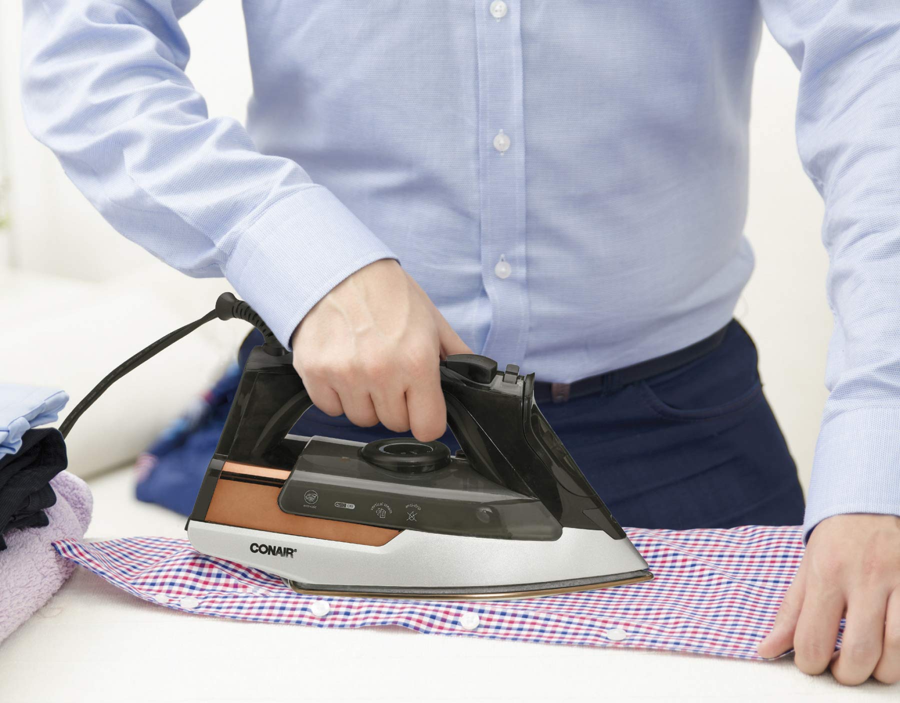 Conair ExtremeSteam 1875 Watt Professional Steam Iron for Clothes - Powerful Garment Steamer for Home & Travel, Perfect for Wrinkles Removal on Shirts, Dresses & Suits