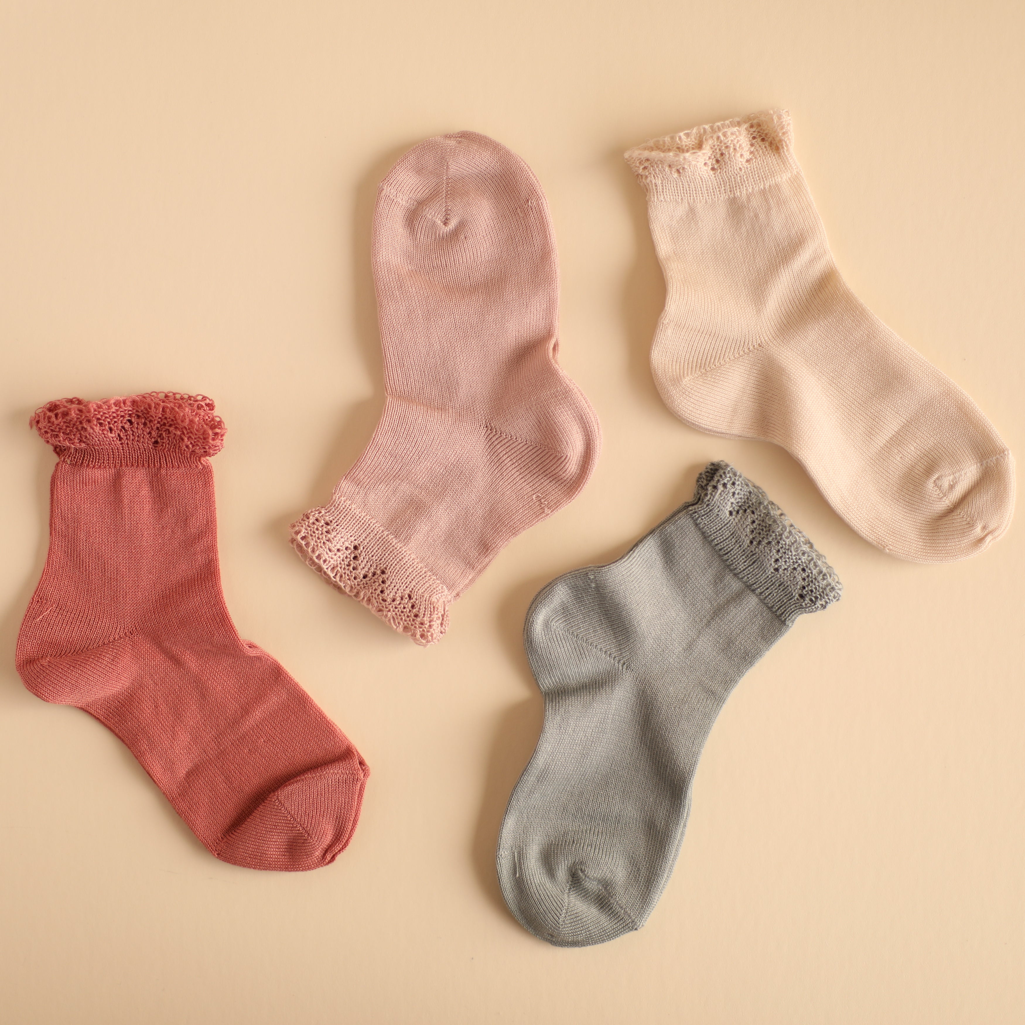 Breathable Ankle Socks with Lace Cuff - Comfortable No Show Socks for Women & Men - Perfect for Running, Yoga, and Everyday Wear