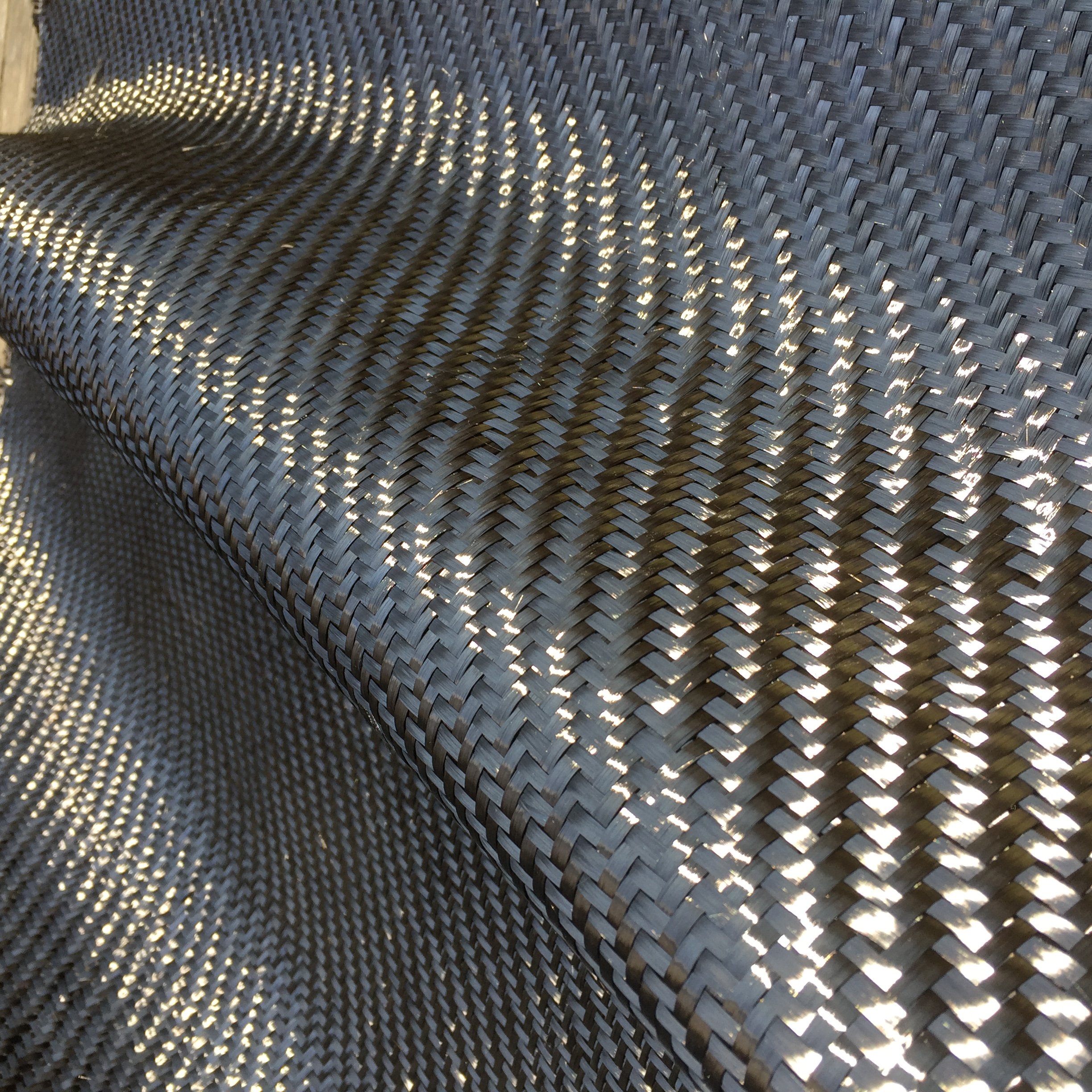 5 Ft Carbon Fiber Fabric - 3K Twill Weave 220g/m² (1 Meter) for DIY Projects, Automotive Repair & Aerospace Applications