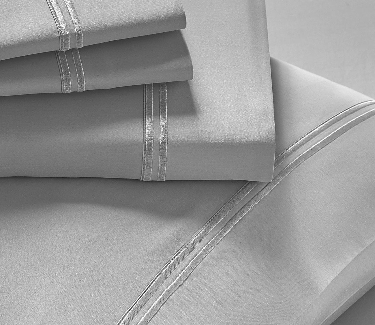 PureCare Cooling Bedding Bundle - Queen Size Sheet Set with Pillowcases - Breathable & Temperature Regulating for Hot Sleepers - Perfect for Summer Nights & Hot Climates