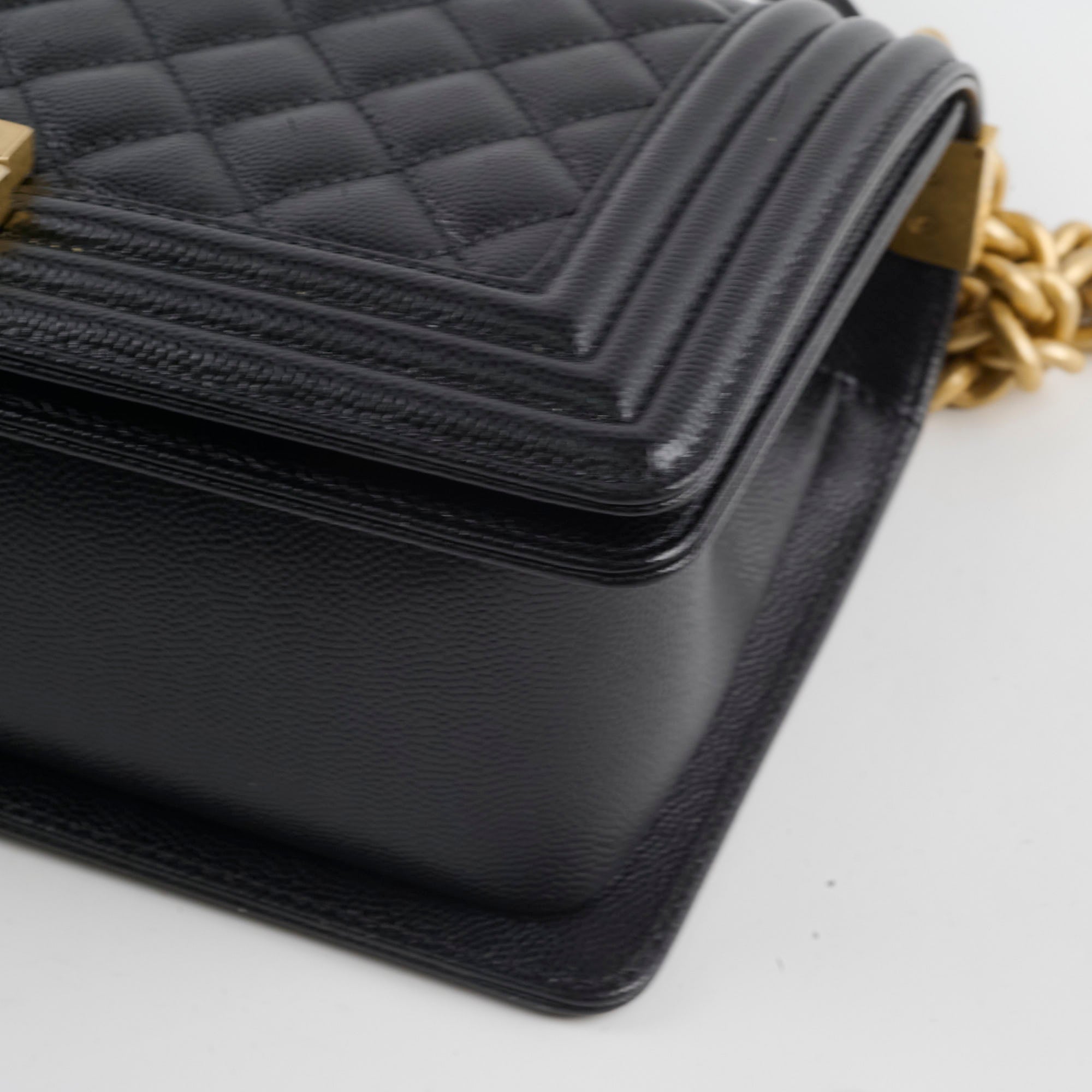 Chanel Caviar Leather Old Medium Flap Bag Black - Classic Quilted Crossbody Purse for Women | Perfect for Work, Evening Events & Luxury Fashion Accessories