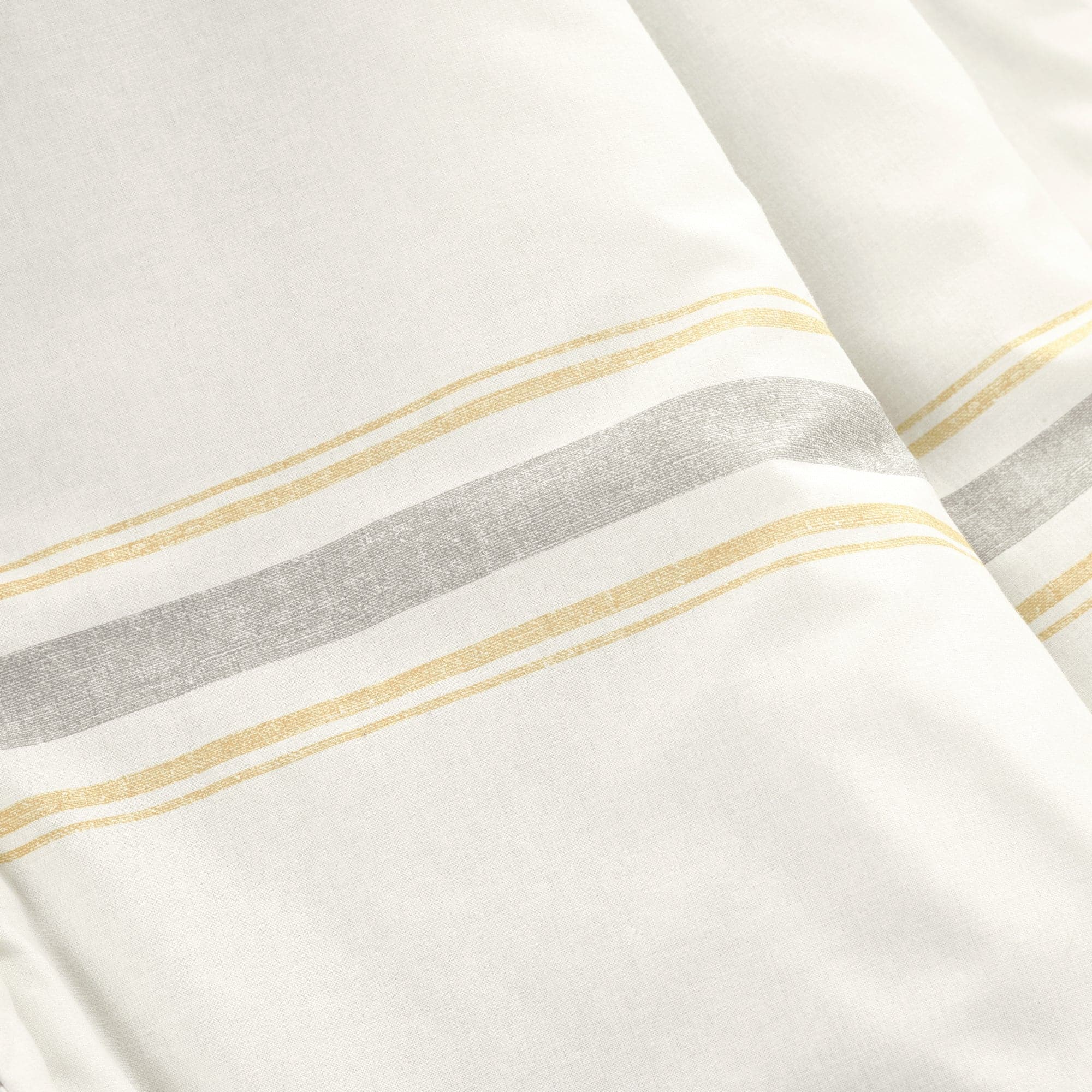 Farmhouse Stripe Throw Blanket - Soft Cozy Knit Accent Blanket for Couch, Bed & Home Decor - Perfect for Living Room, Bedroom & Seasonal Decorations