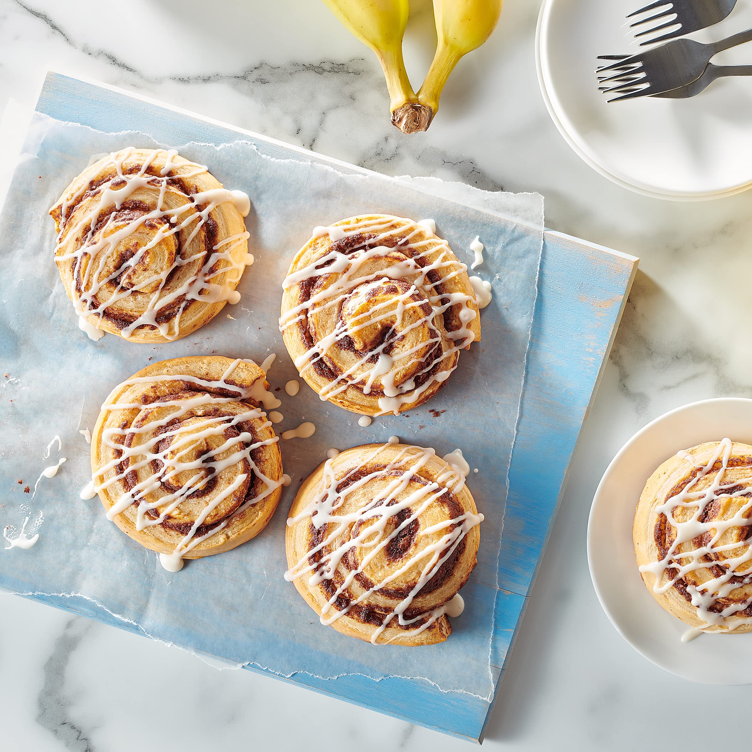 Organic Cinnamon Rolls with Icing - Immaculate Baking (5 Rolls, 17.5 oz) - Perfect for Breakfast, Brunch & Holiday Baking