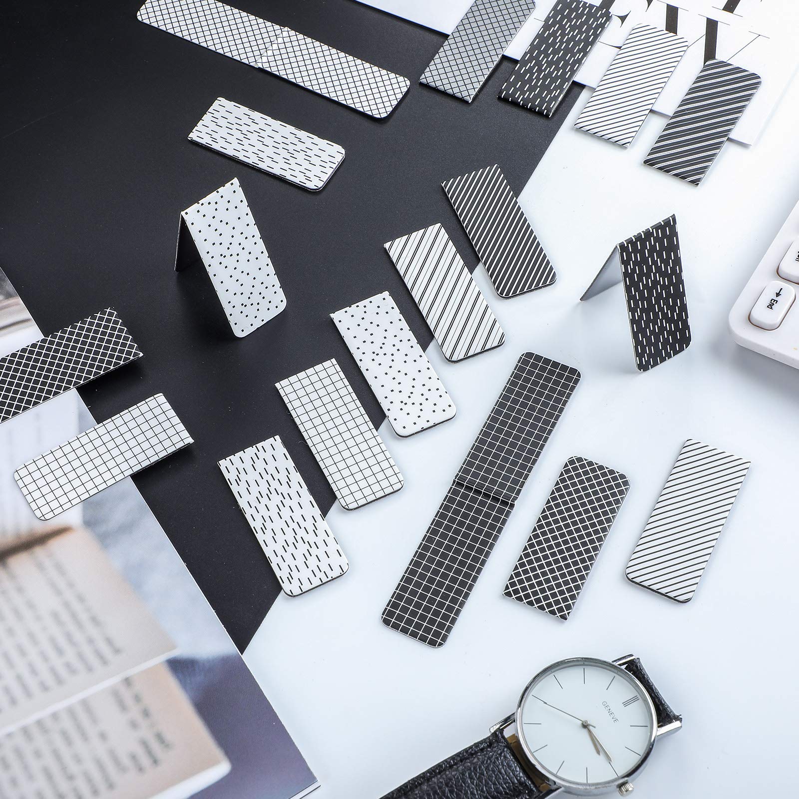 30-Piece Magnetic Bookmarks Set - Black & White Page Markers for Books, Ideal for Students, Book Lovers & Office Use - Perfect Reading Accessories & Gift Ideas
