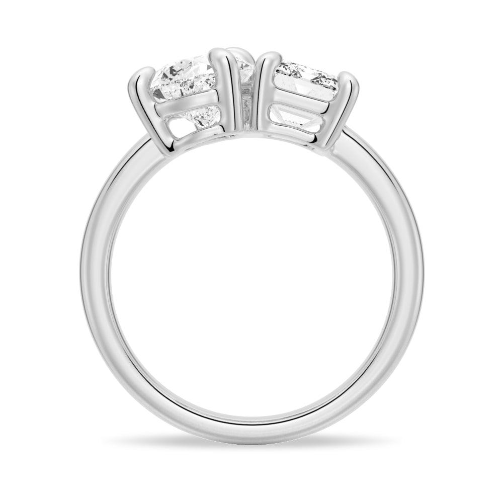 Emerald Cut & Pear Cut Toi et Moi Engagement Ring - Vintage Inspired Two Stone Diamond Ring for Women - Perfect for Proposals, Anniversaries & Romantic Occasions