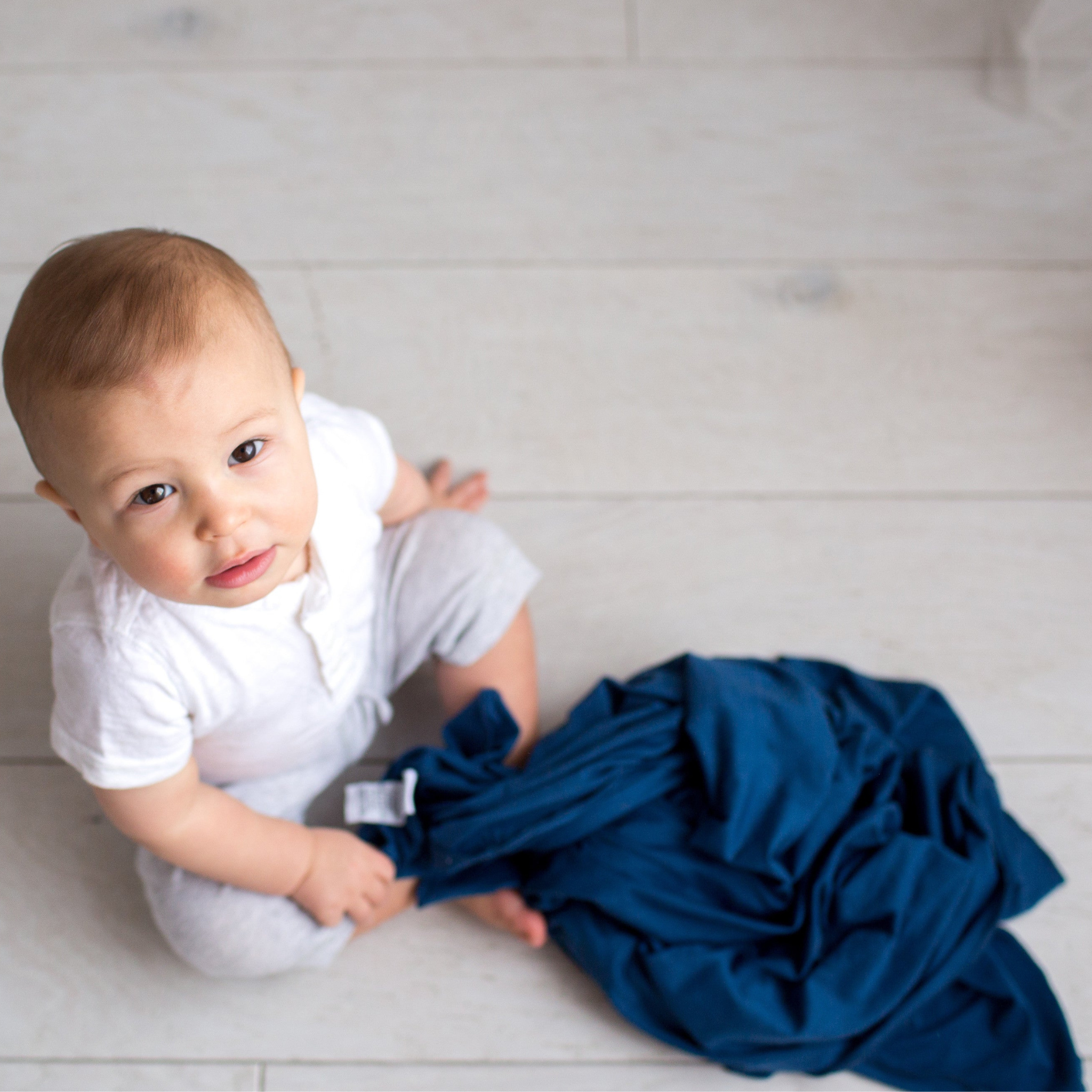 Soft Knit Swaddle Blanket for Babies - Breathable & Cozy Cotton Wrap - Perfect for Newborns, Infants & Toddlers - Ideal for Swaddling, Nursing & Sleeping - River Design