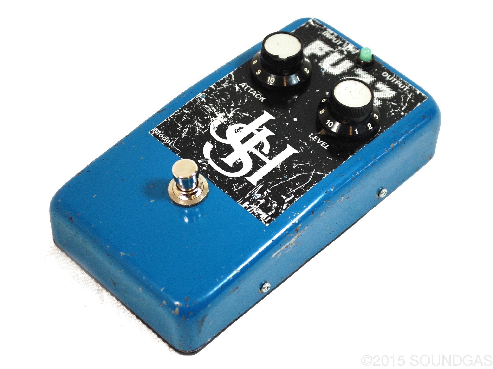 JHS Fuzz Guitar Effects Pedal - Classic Vintage Tone for Electric Guitar - Perfect for Rock, Blues, and Indie Music Performances