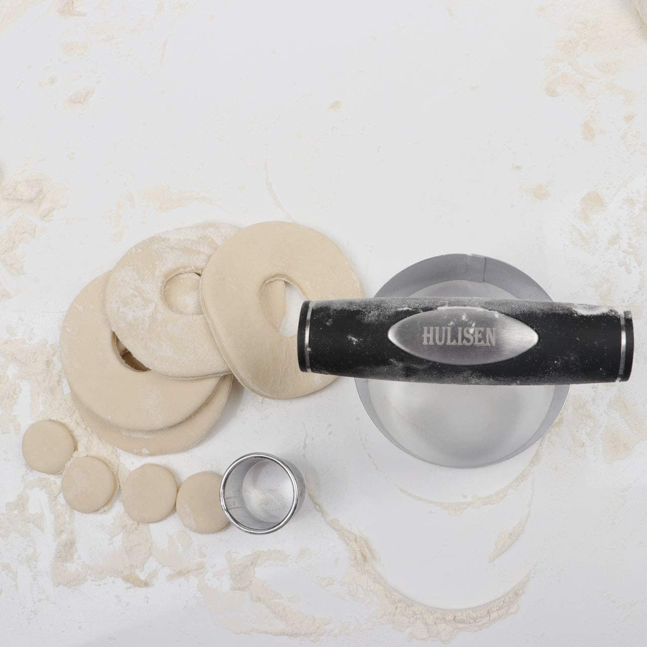 HULISEN 3.5 Inch Stainless Steel Round Cookie Cutter Set with Soft Grip Handle - Professional Baking Tools for Cookies, Biscuits, Pastry Dough - Perfect for Home Bakers, Holiday Baking & Gift Giving