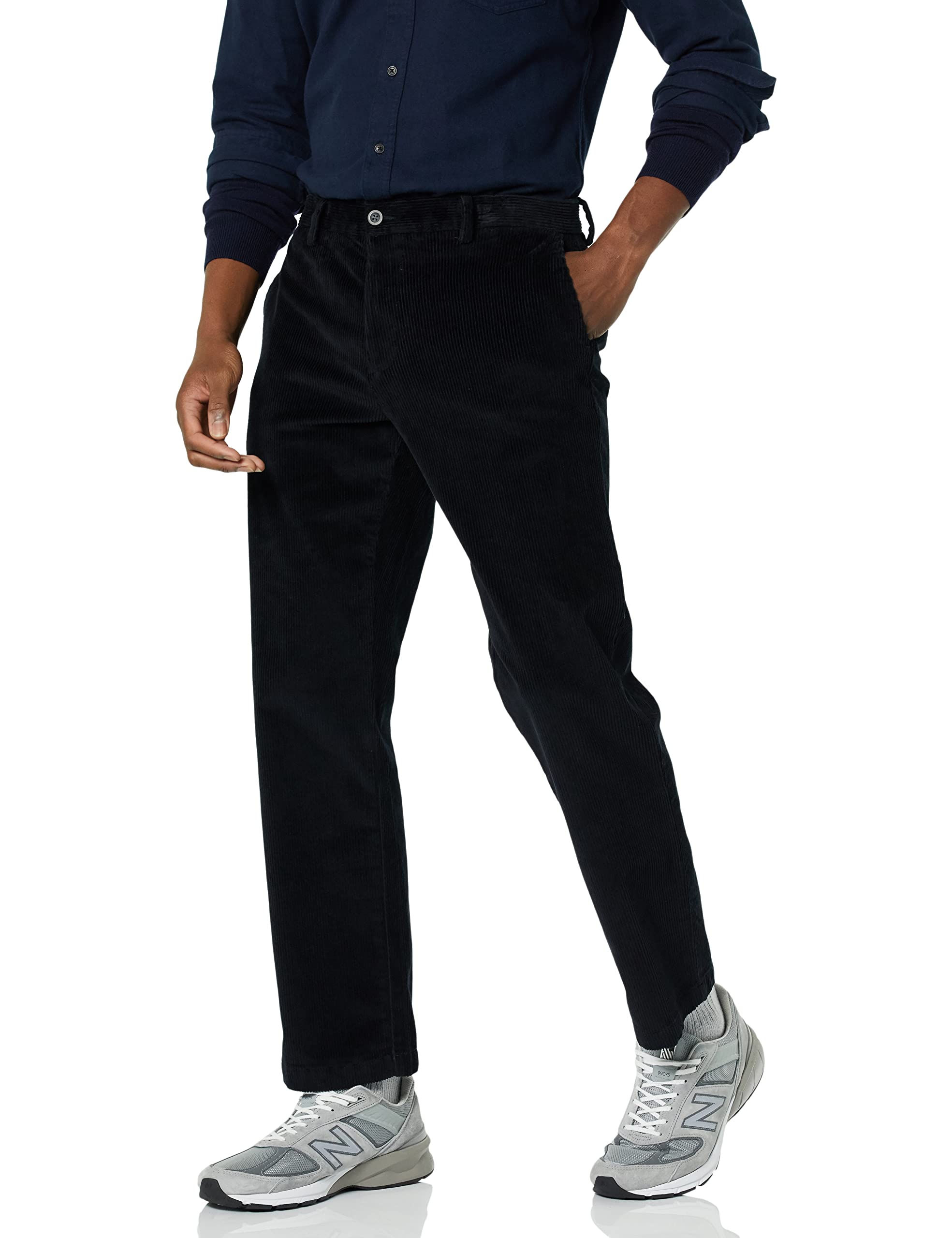 Amazon Essentials Men's Classic-Fit Corduroy Chino Pants - Comfortable Casual Dress Pants for Work, Office & Everyday Wear