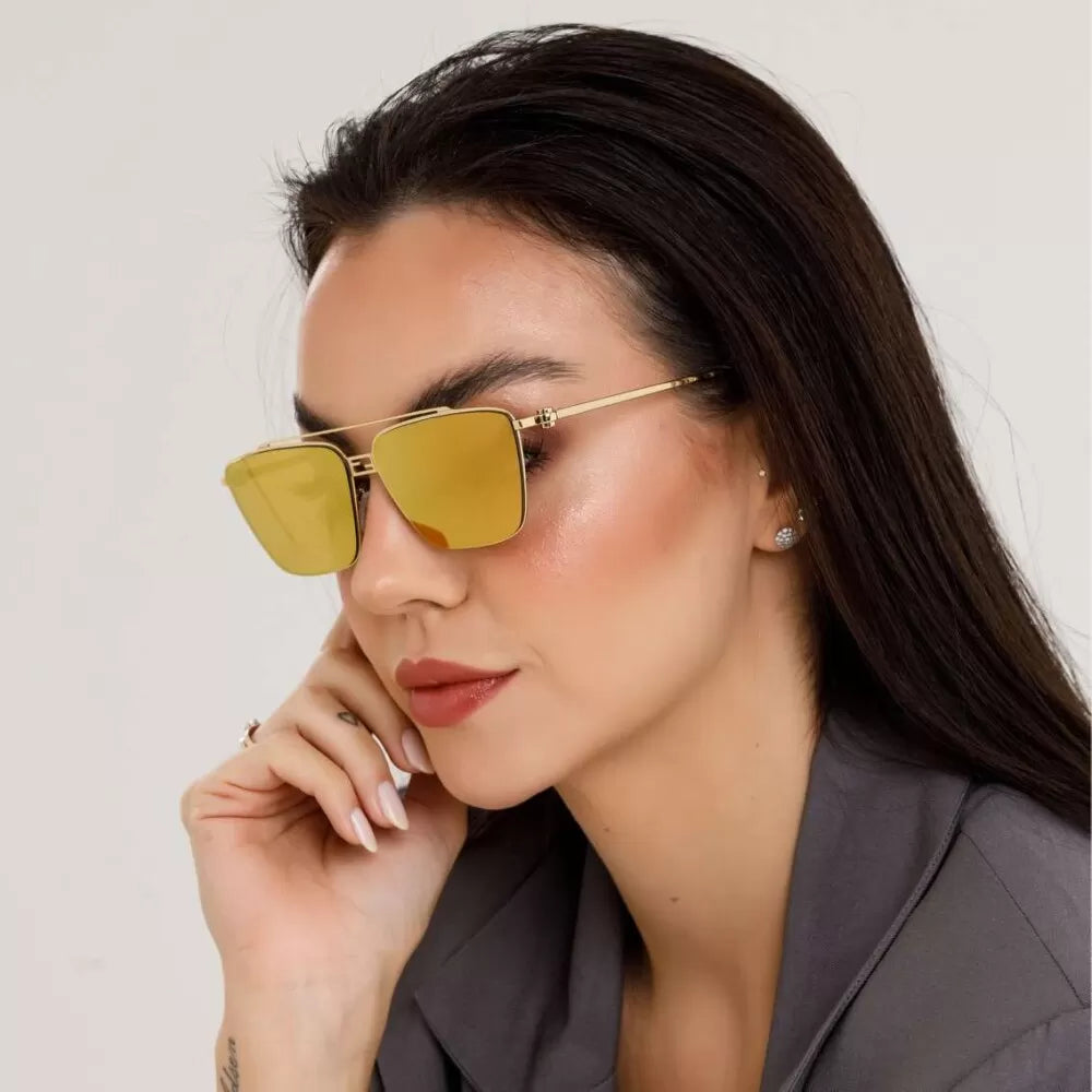 Fendi Baguette FE40110U Aviator Sunglasses - Gold Luxury Designer Shades for Women & Men | Perfect for Travel, Driving & Outdoor Activities