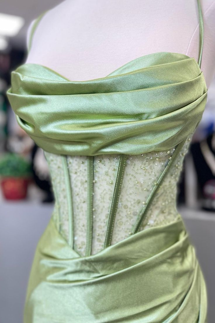 Elegant Green Mermaid Long Prom Dress with High Slit - Formal Evening Gown J4939 for Homecoming, Wedding Guest & Special Occasions