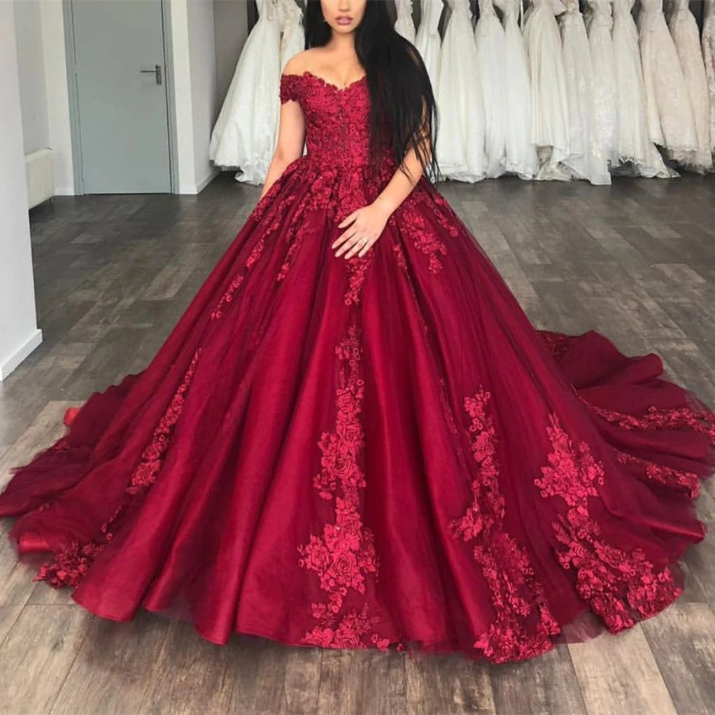 Elegant Maroon Quinceañera Dresses with Lace Appliques - Off-the-Shoulder Ball Gowns for Sweet 15, 16 Birthday Parties & Formal Dances