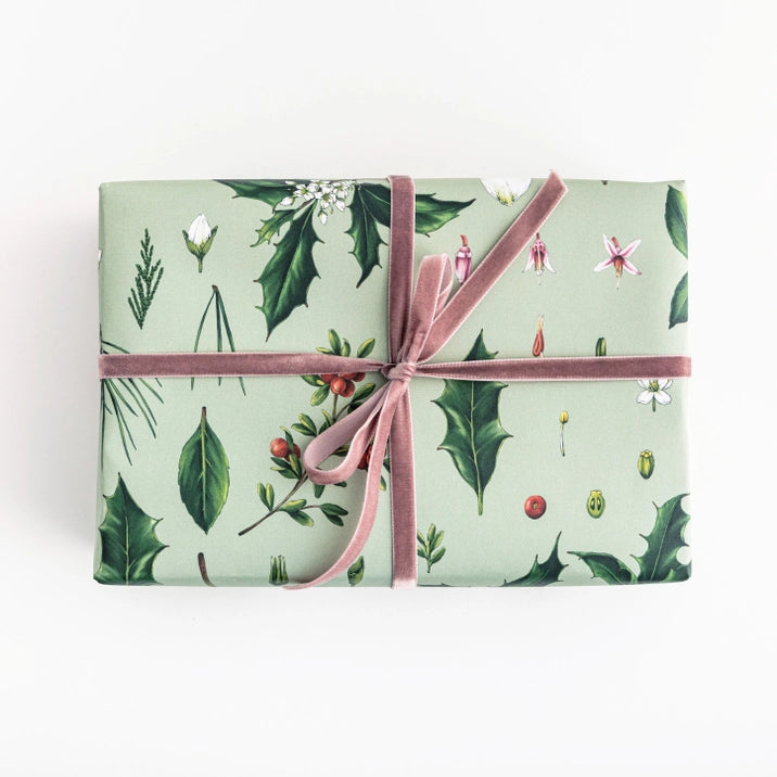 Berry Mix Green Christmas Gift Wrap - Eco-Friendly Holiday Wrapping Paper for Presents, Gifts & Stocking Stuffers - Perfect for Christmas, Birthday & Special Occasions