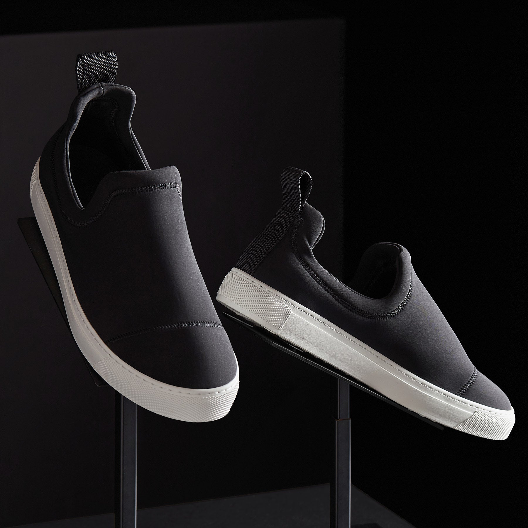 Men's Zuma Scuba Slip-On Sneakers - Comfortable Waterproof Black Casual Shoes for Walking, Travel & Outdoor Activities